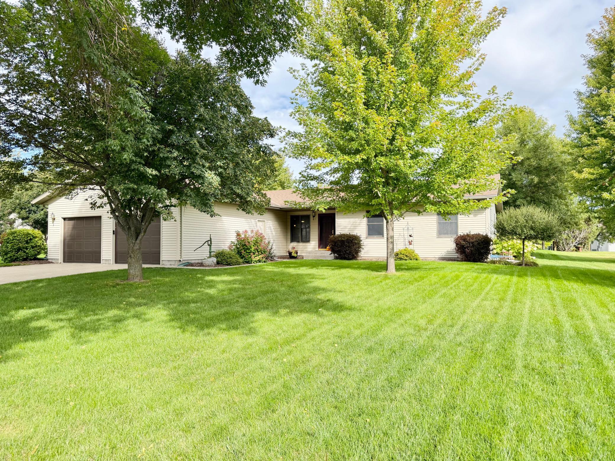 2201 Ridgewood Drive — photo
