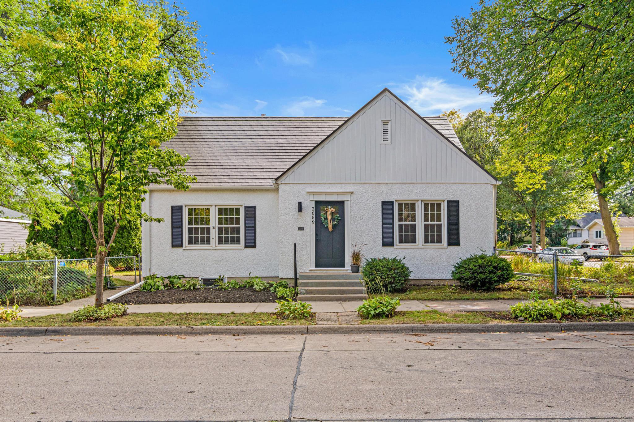 2659 Mckinley Street NE — photo