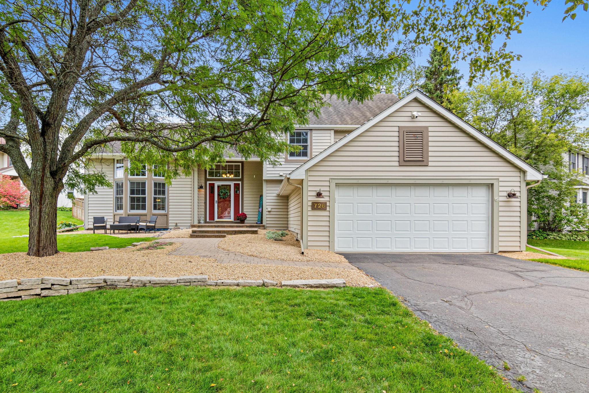 726 Camberwell Drive — photo