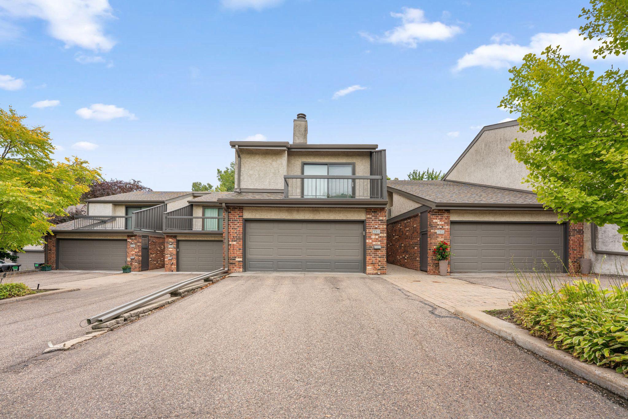 6121 Blake Ridge Road — photo