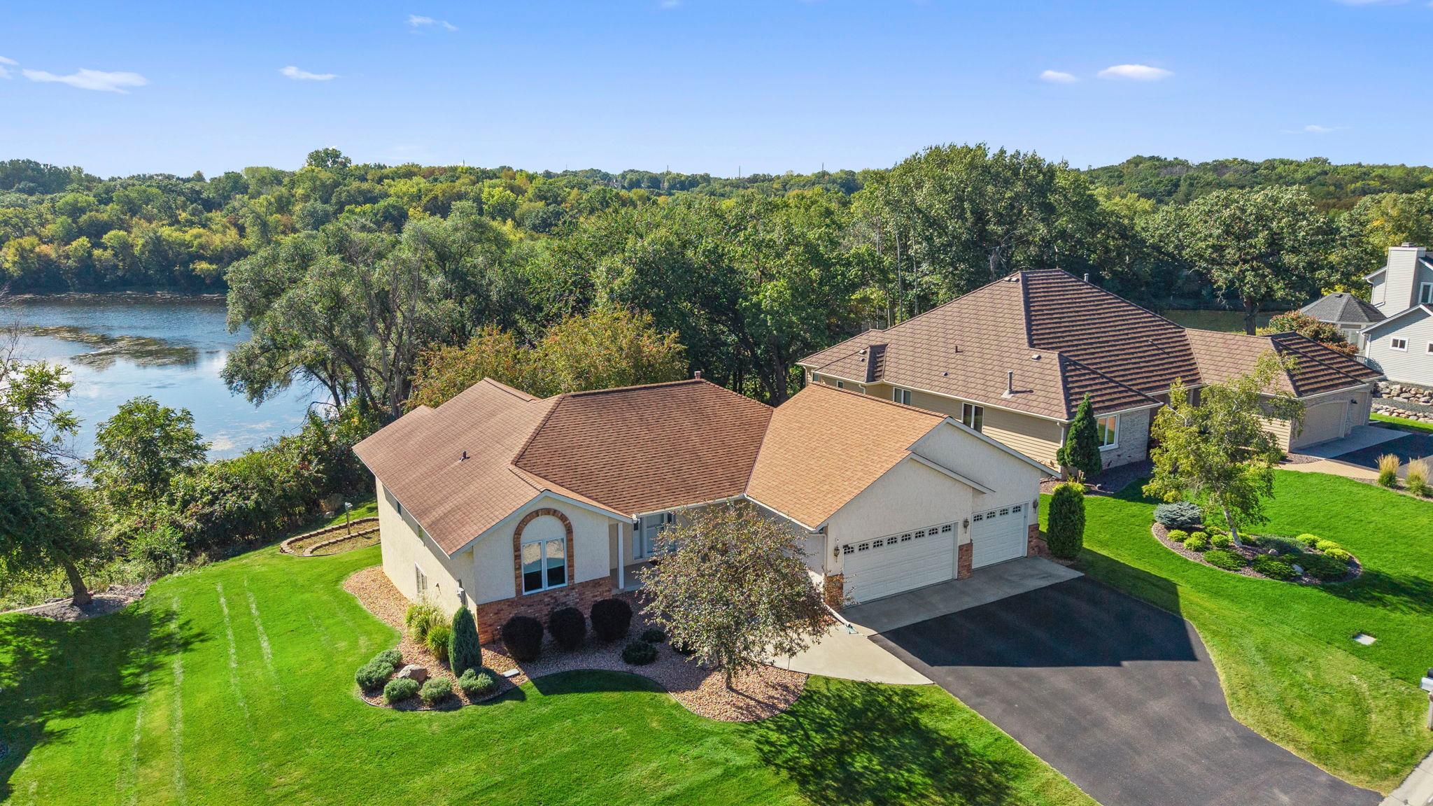 1588 Blackhawk Lake Drive — photo