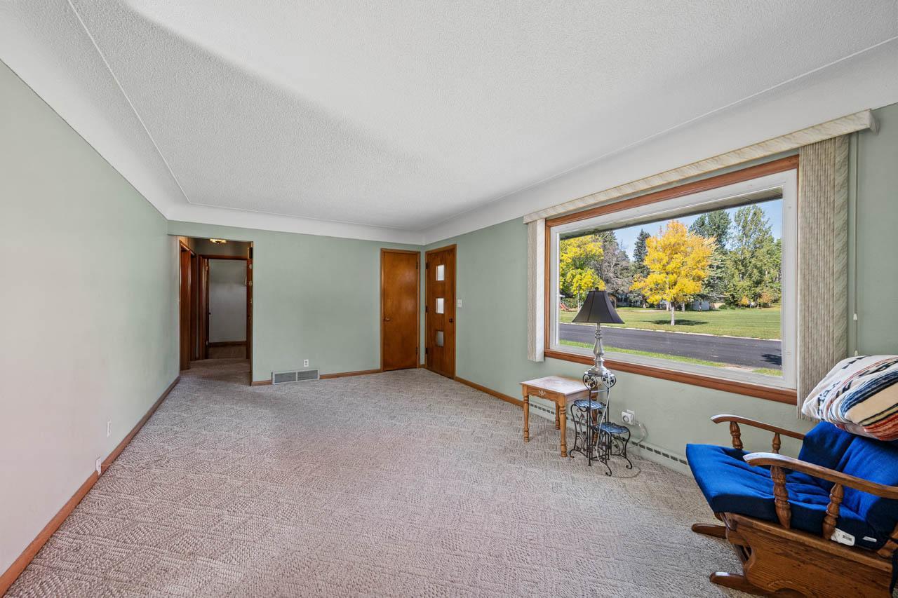 705 Arrowhead Street, Aurora, MN 55705 — photo 2
