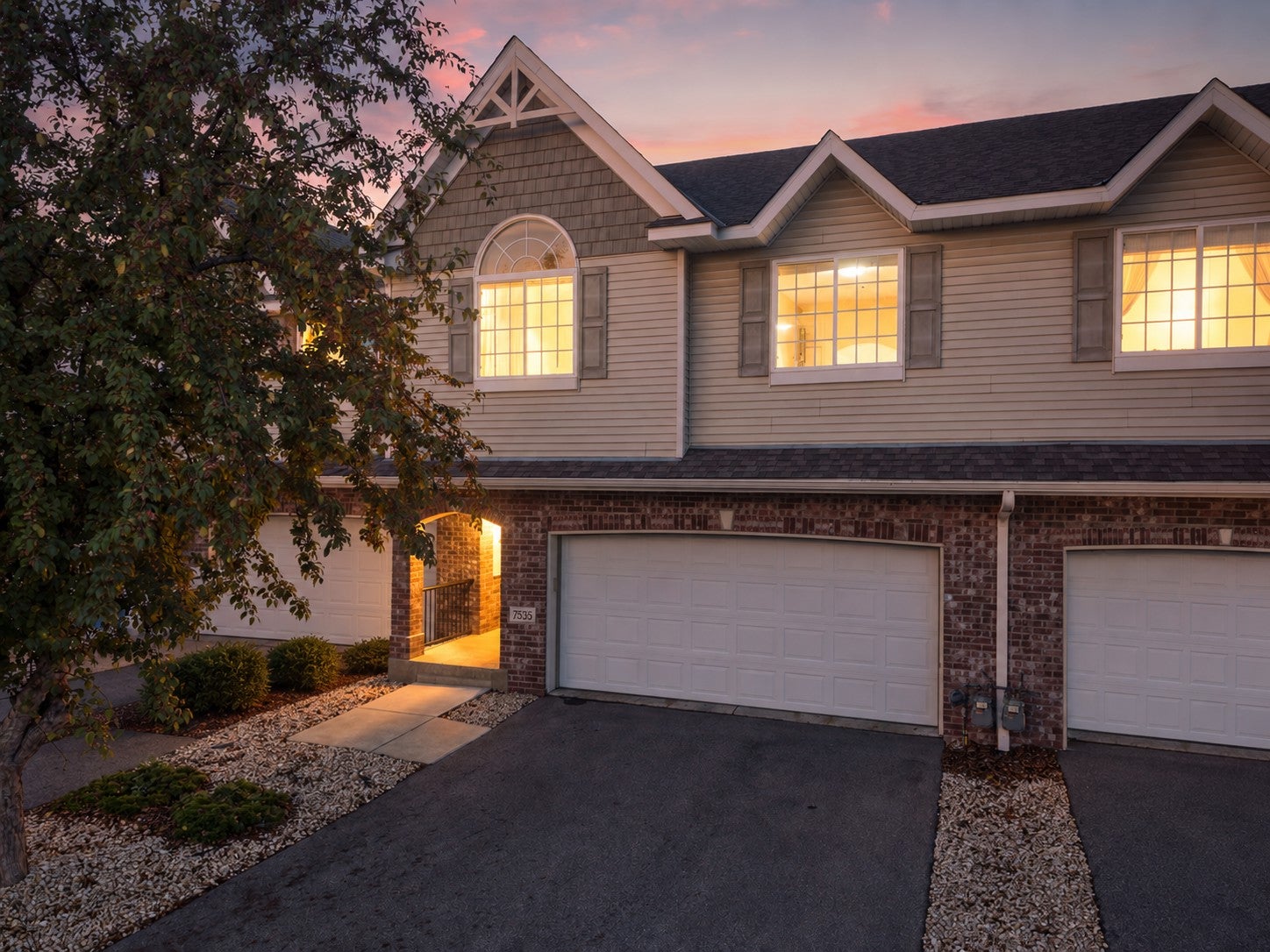 7535 Arbor Lane — photo