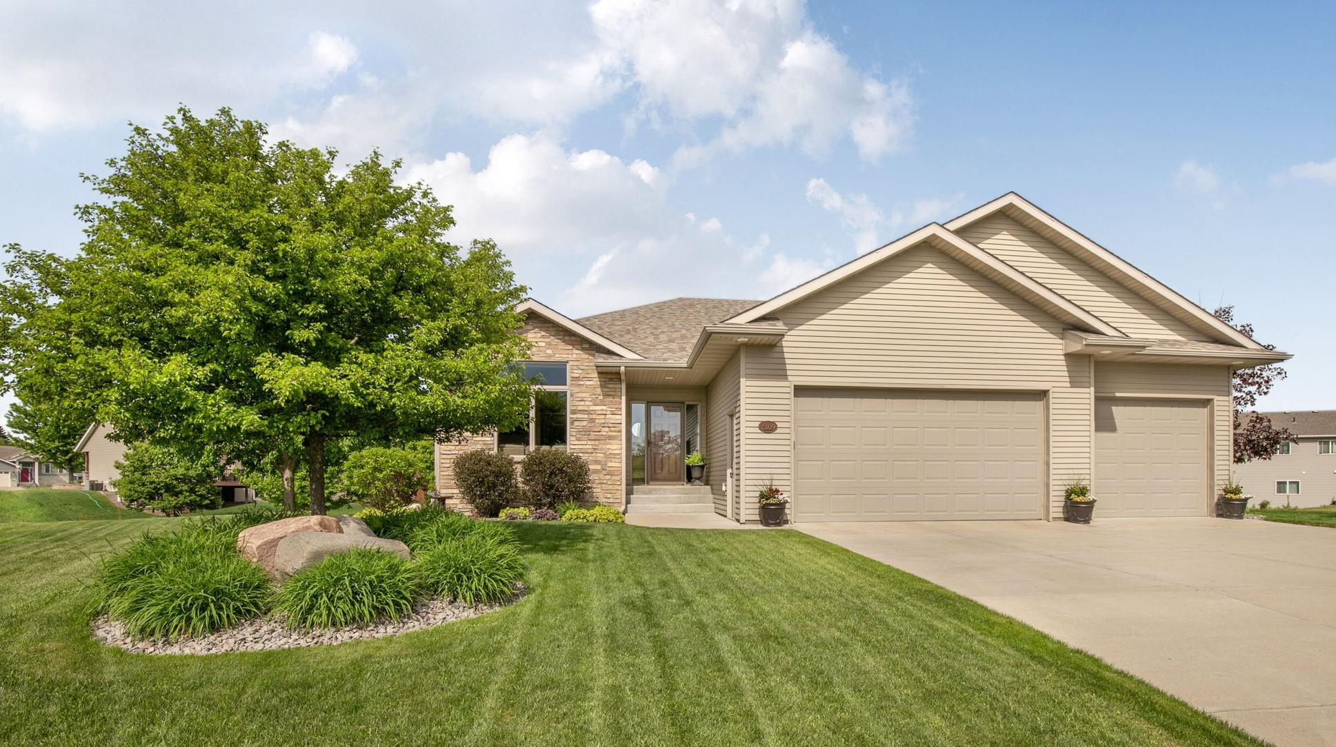 2309 Wyoming Court — photo