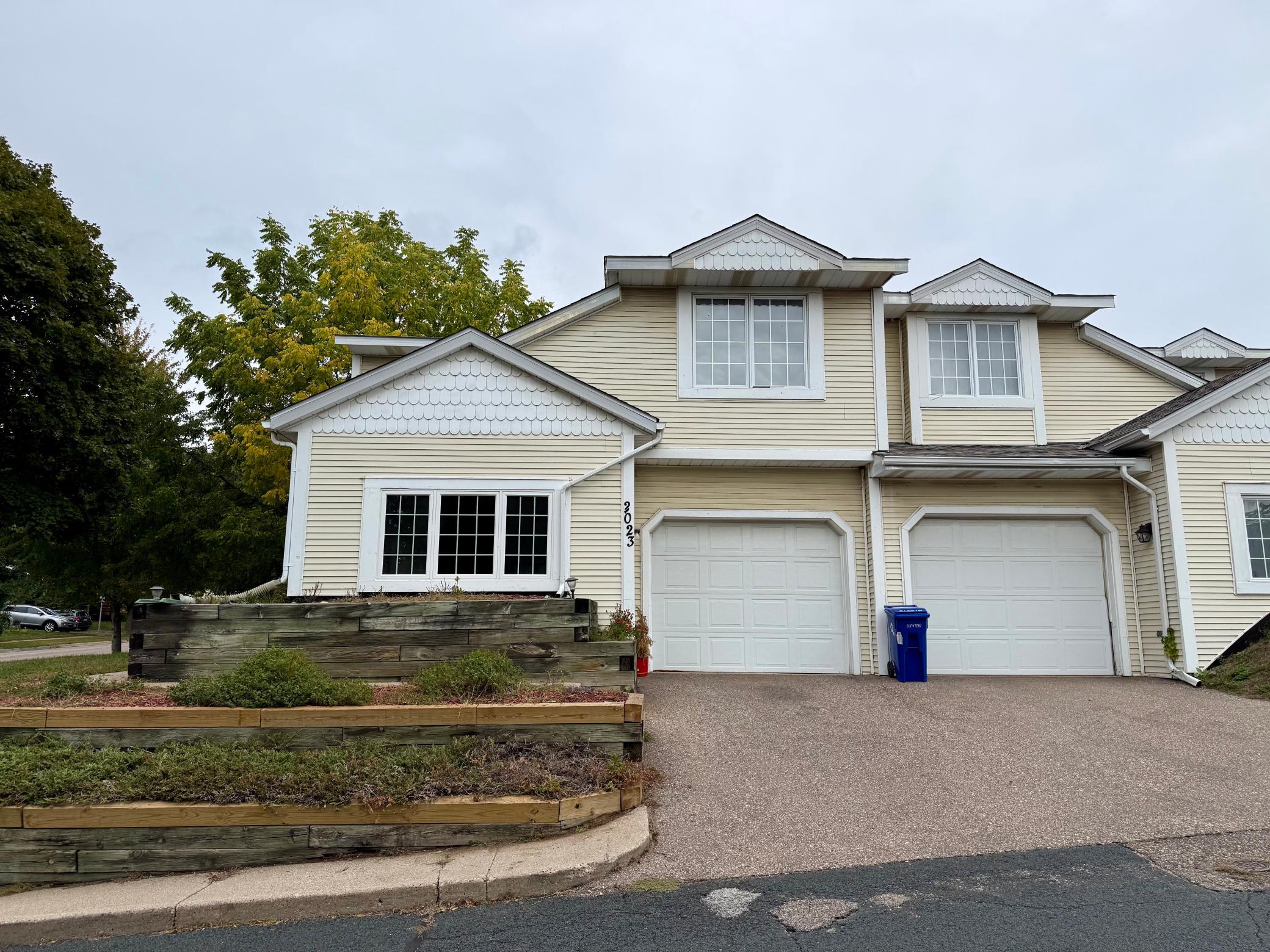 2023 Parkside Drive — photo