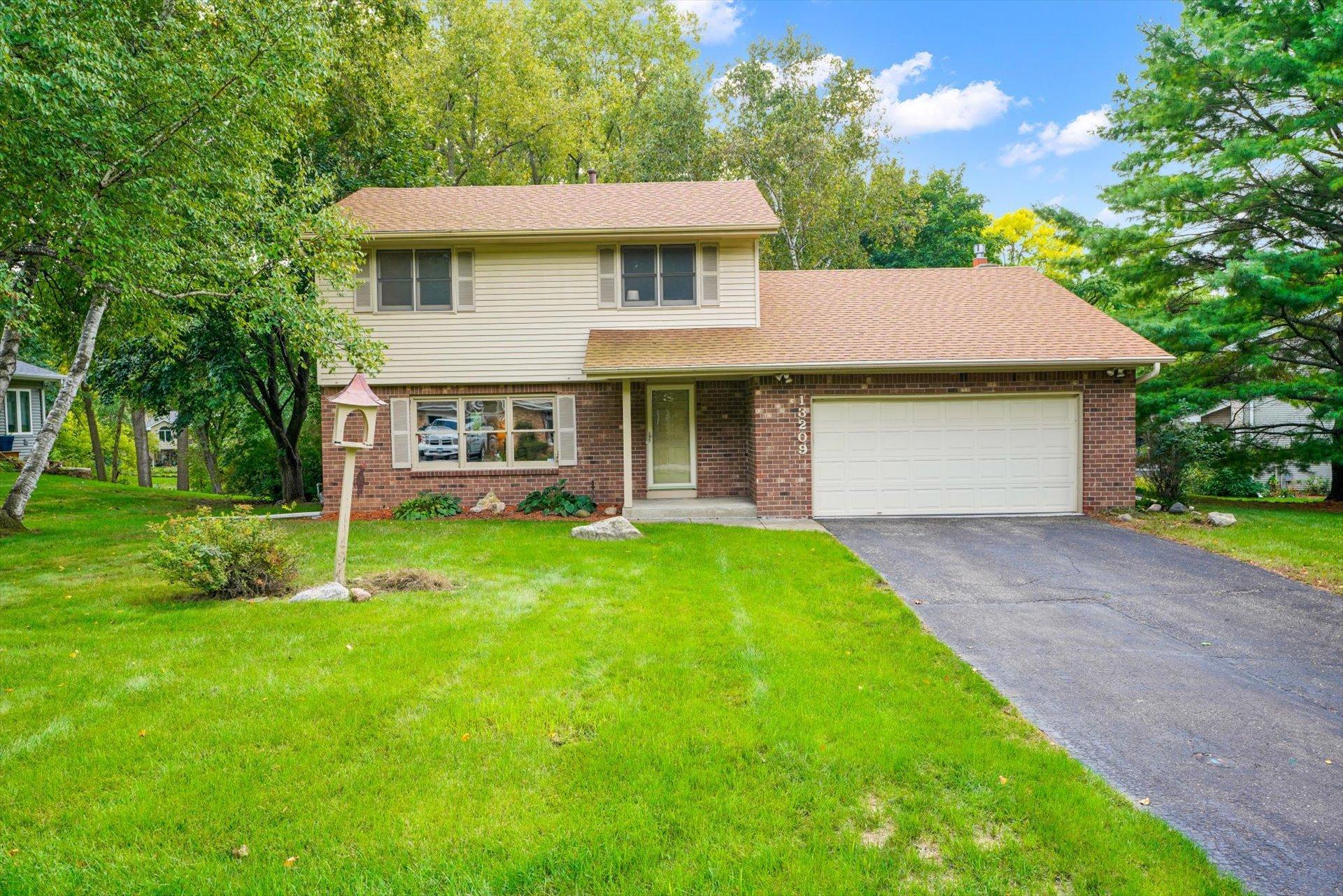 13209 Sheffield Curve — photo