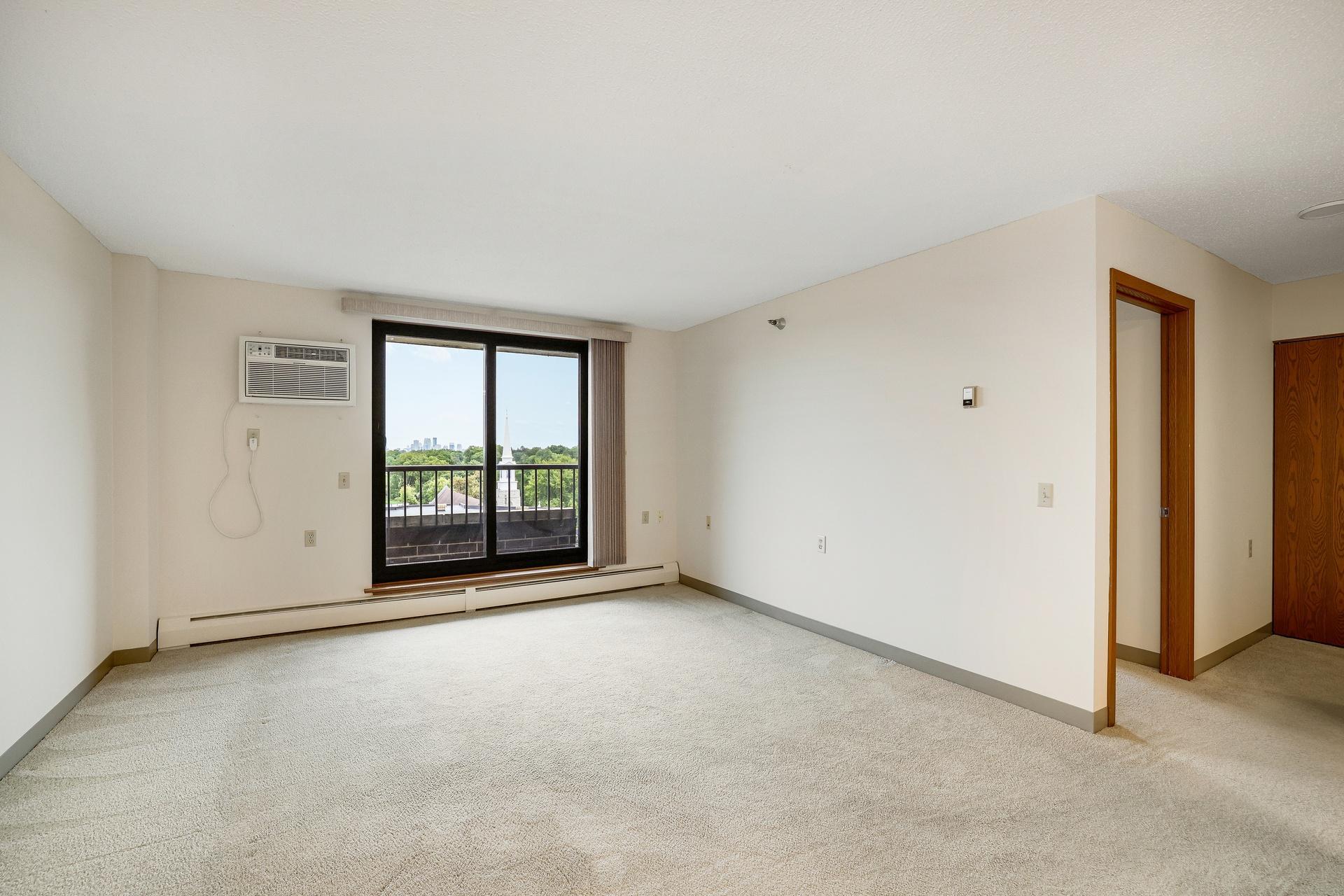 7600 Golden Valley Road 805 — photo
