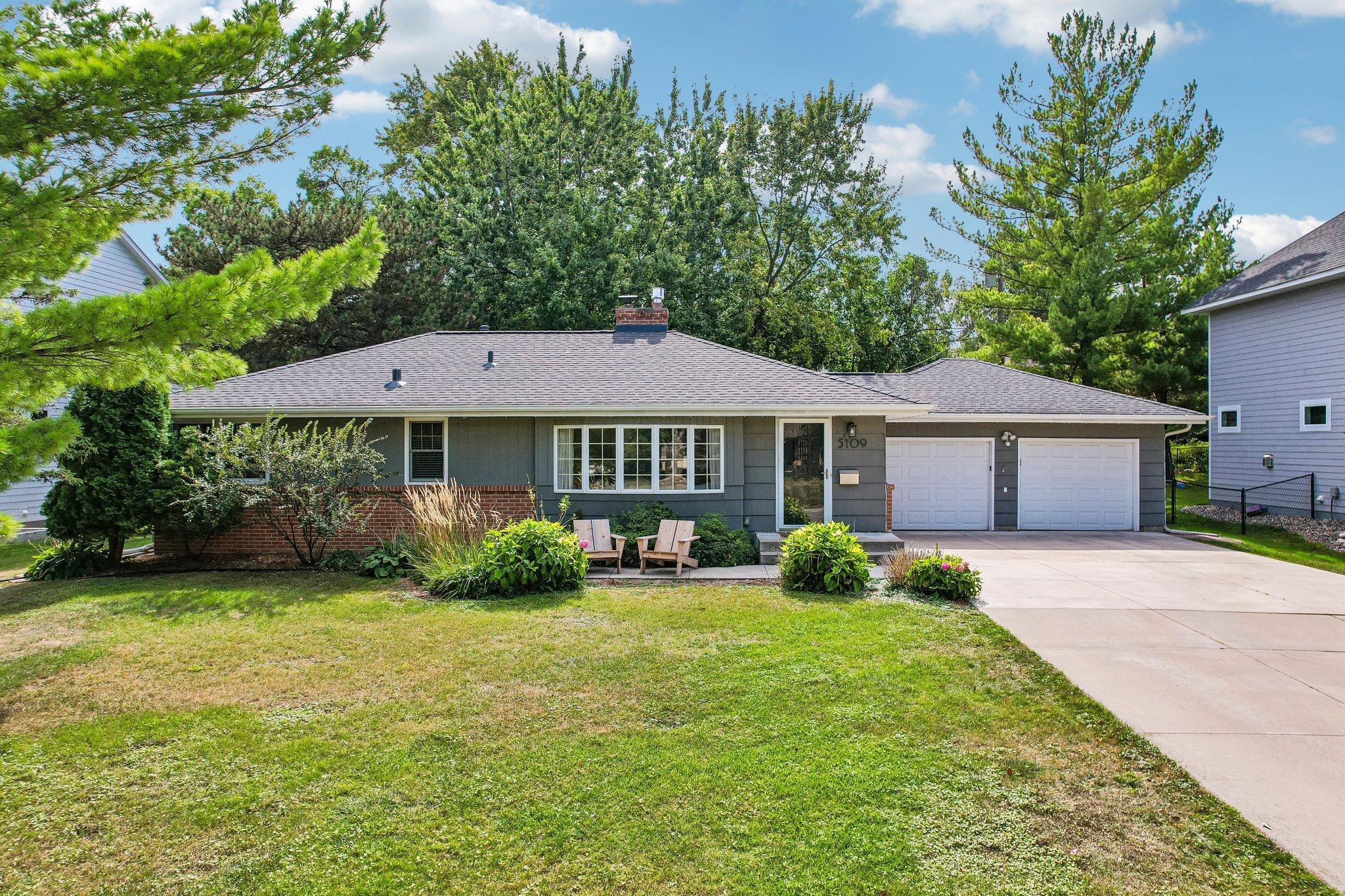 5109 Grove Street — photo