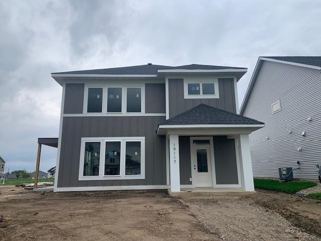19117 Cloverleaf Way — photo
