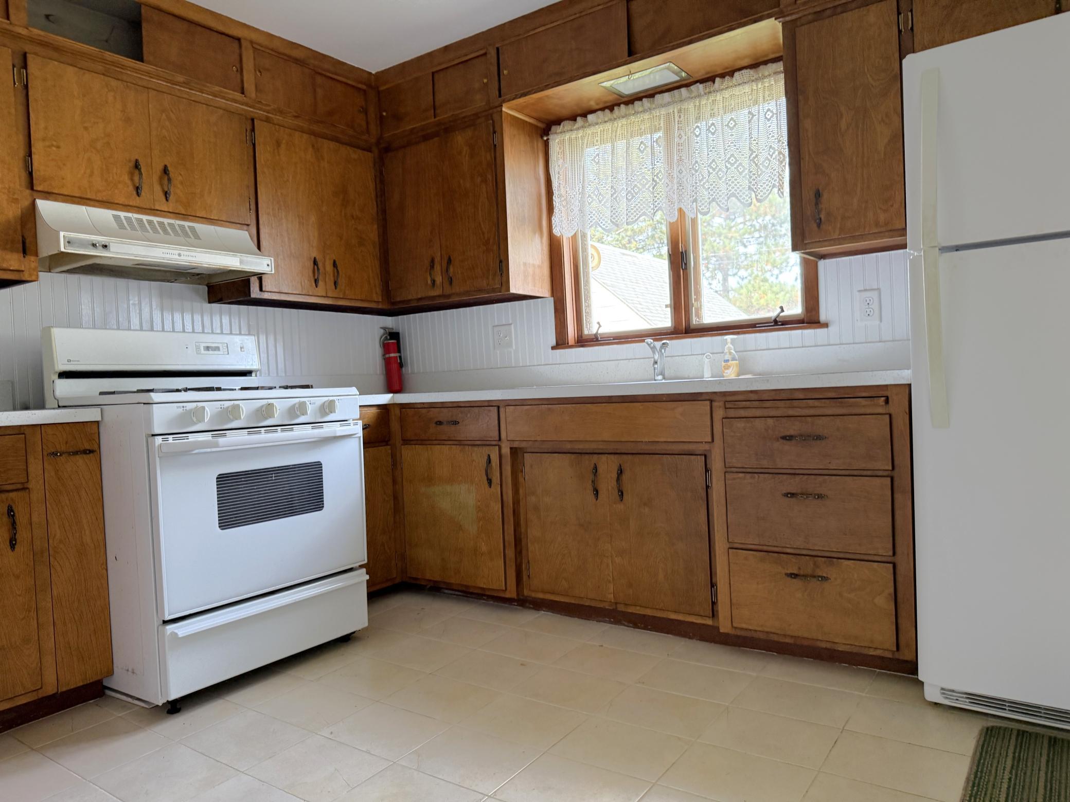 623 E Pattison Street, Ely, MN 55731 — photo 2