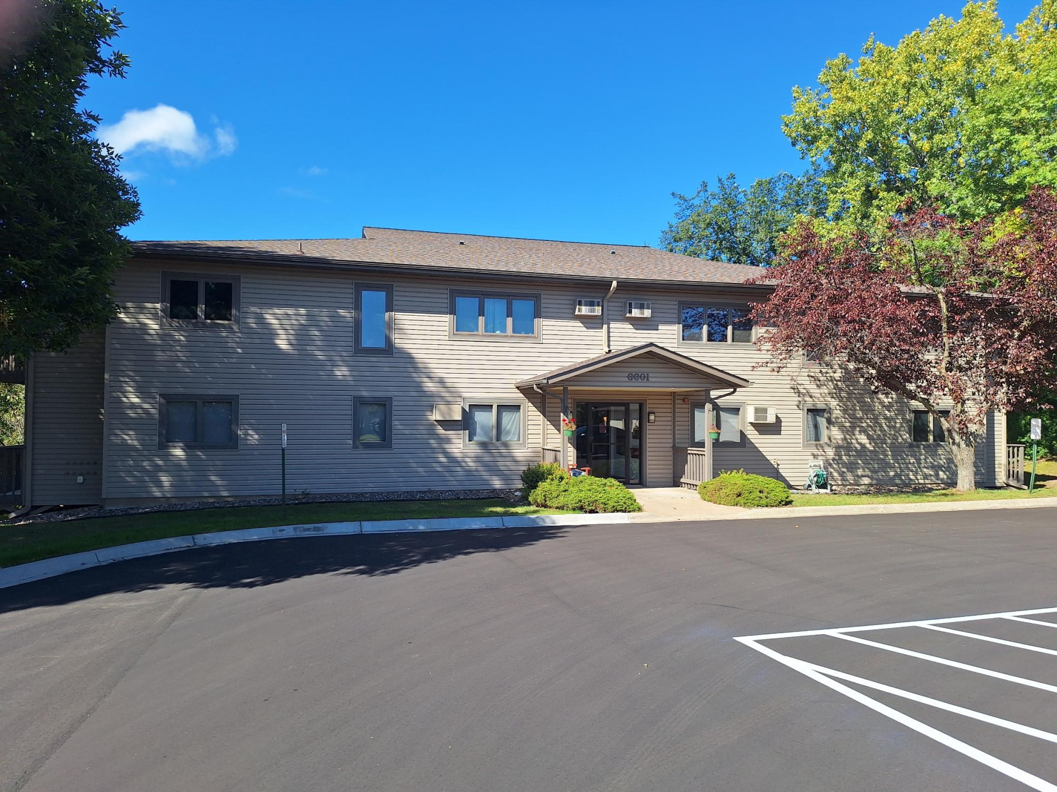 6601 Buckley Circle 105 — photo