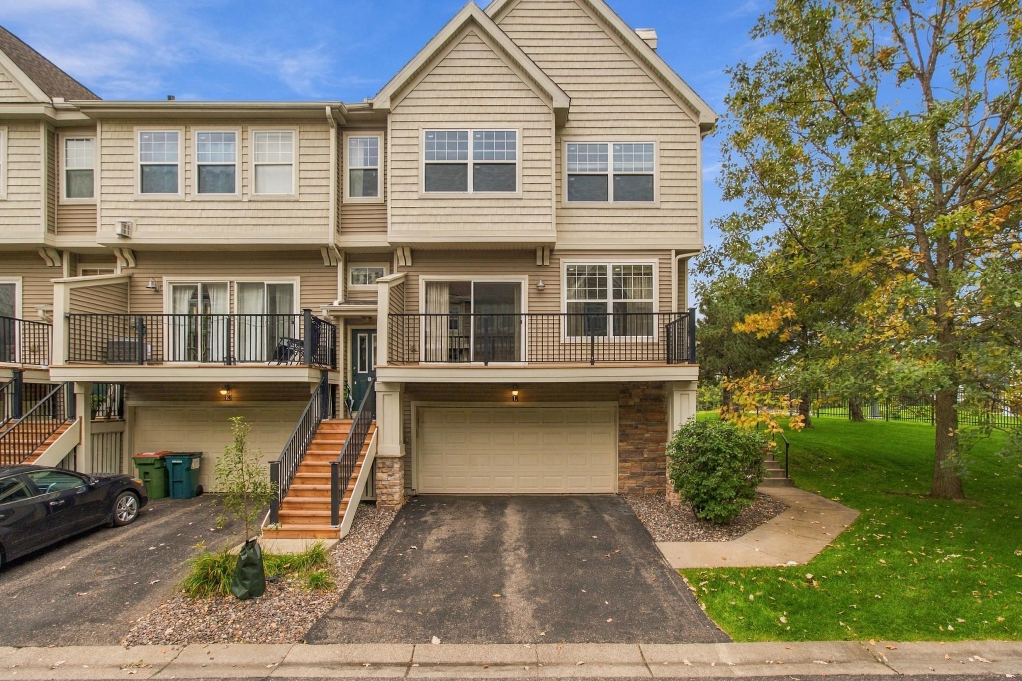 2401 121st Circle NE L — photo