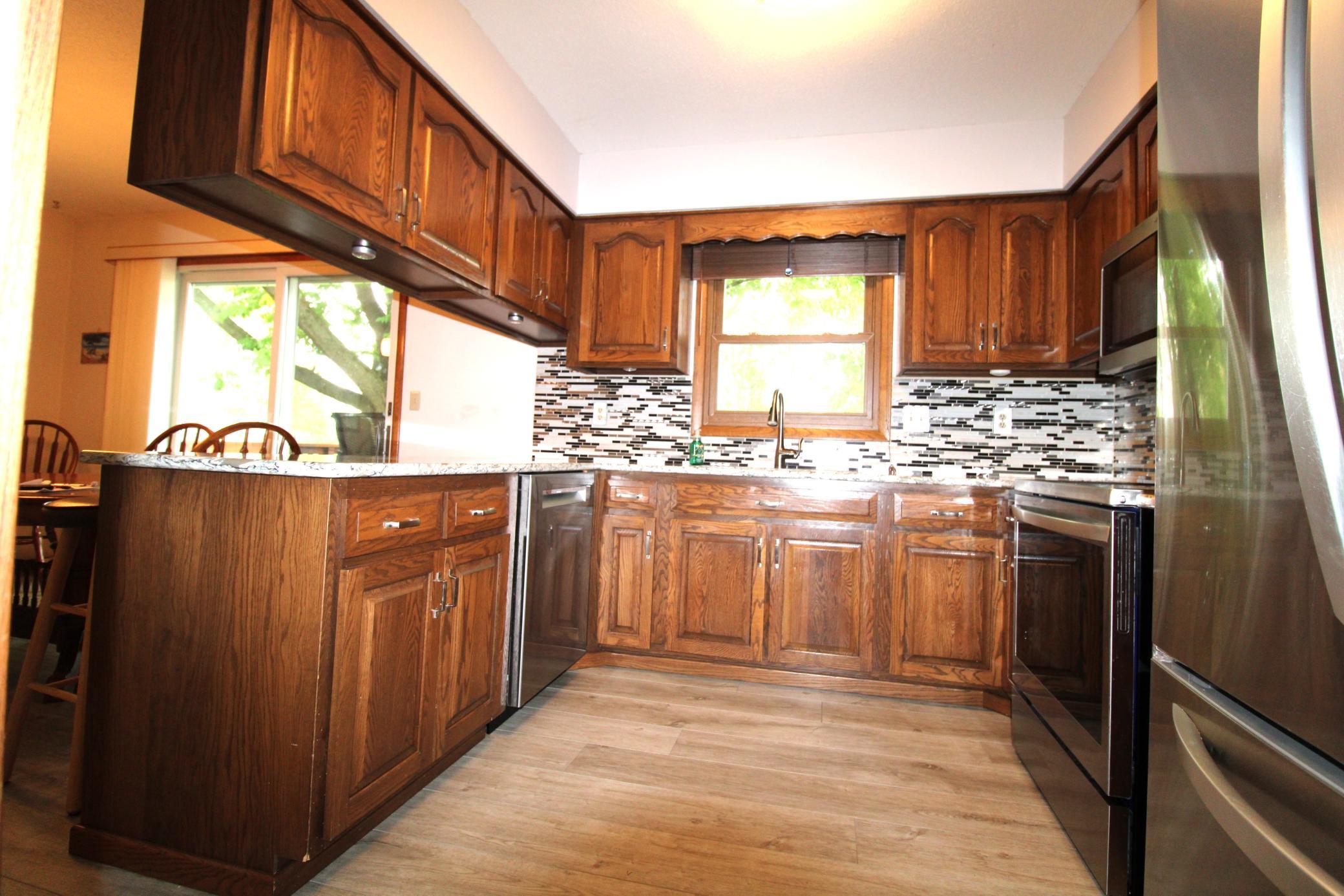 Home in Winona, MN 55987 — photo 3