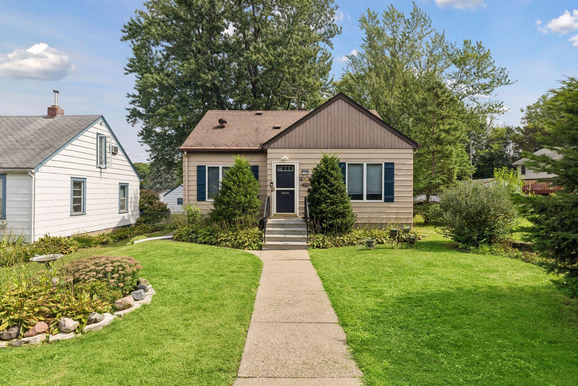 1190 Ottawa Avenue — photo