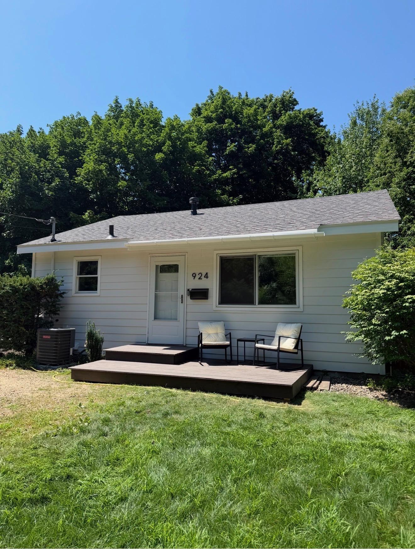 924 Vine Street — photo