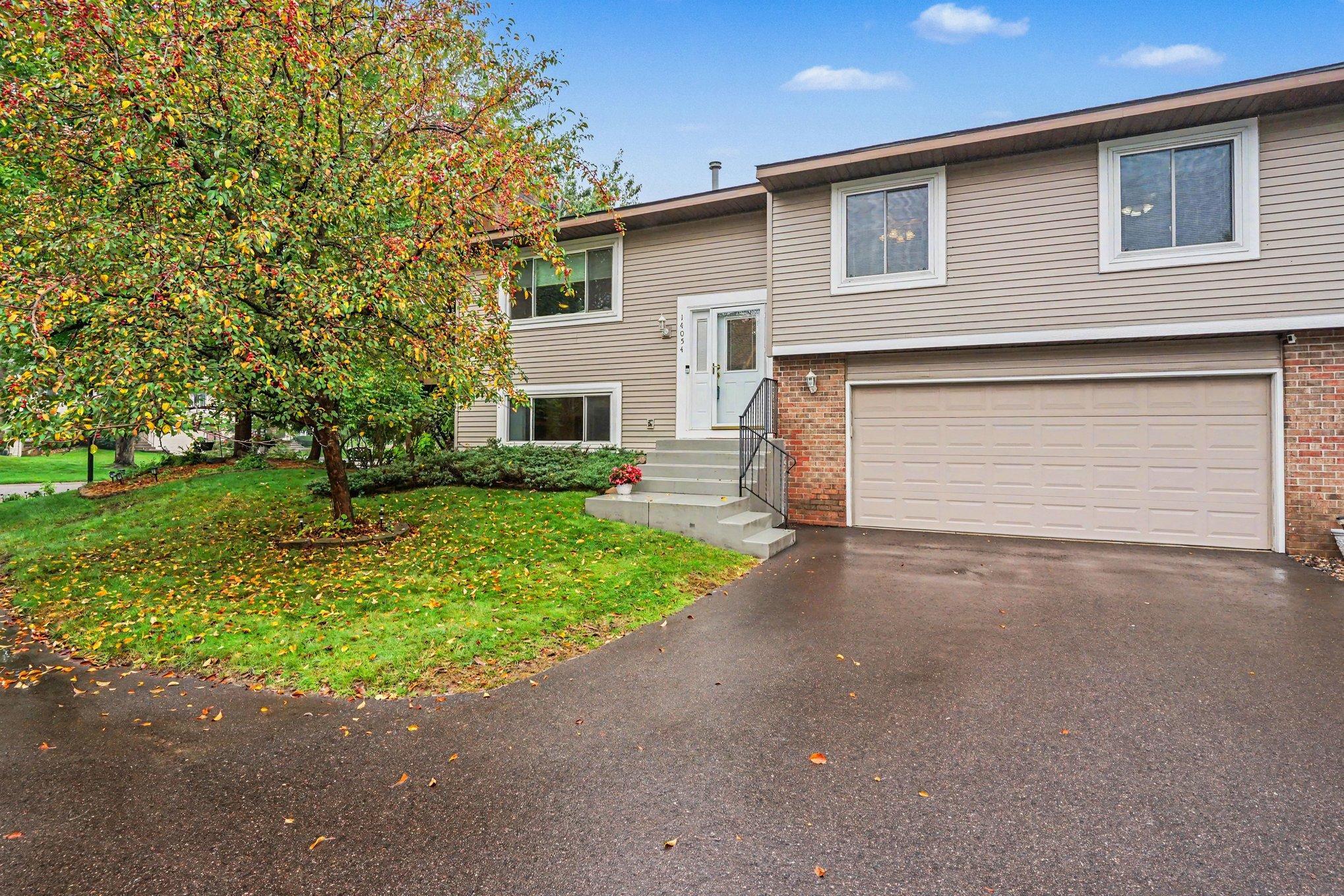14054 Heywood Path — photo