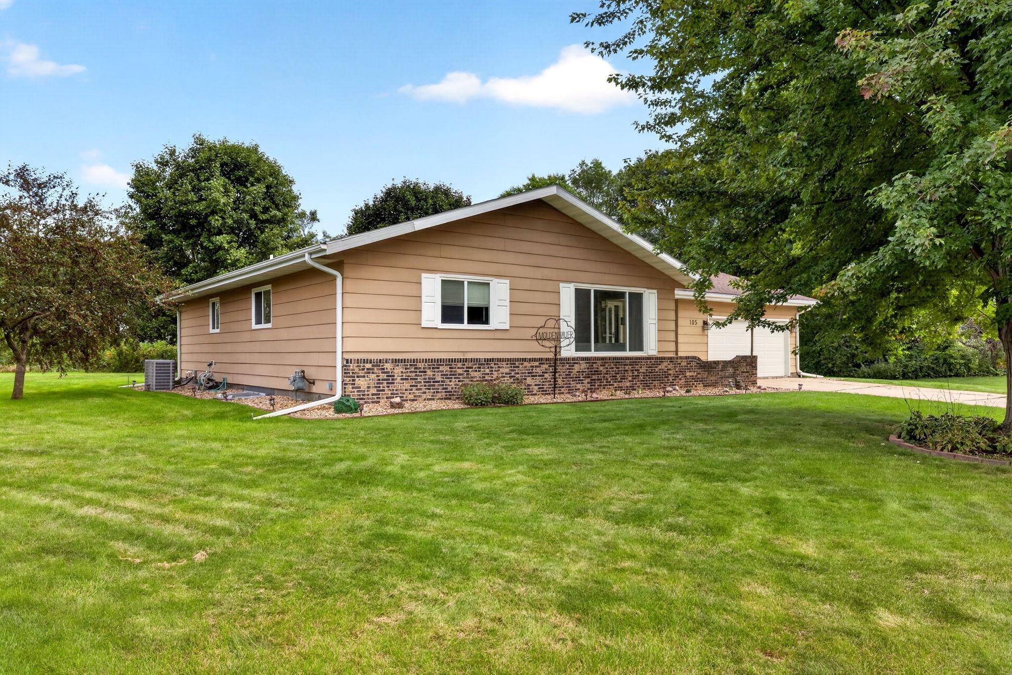 105 Fireside Place — photo