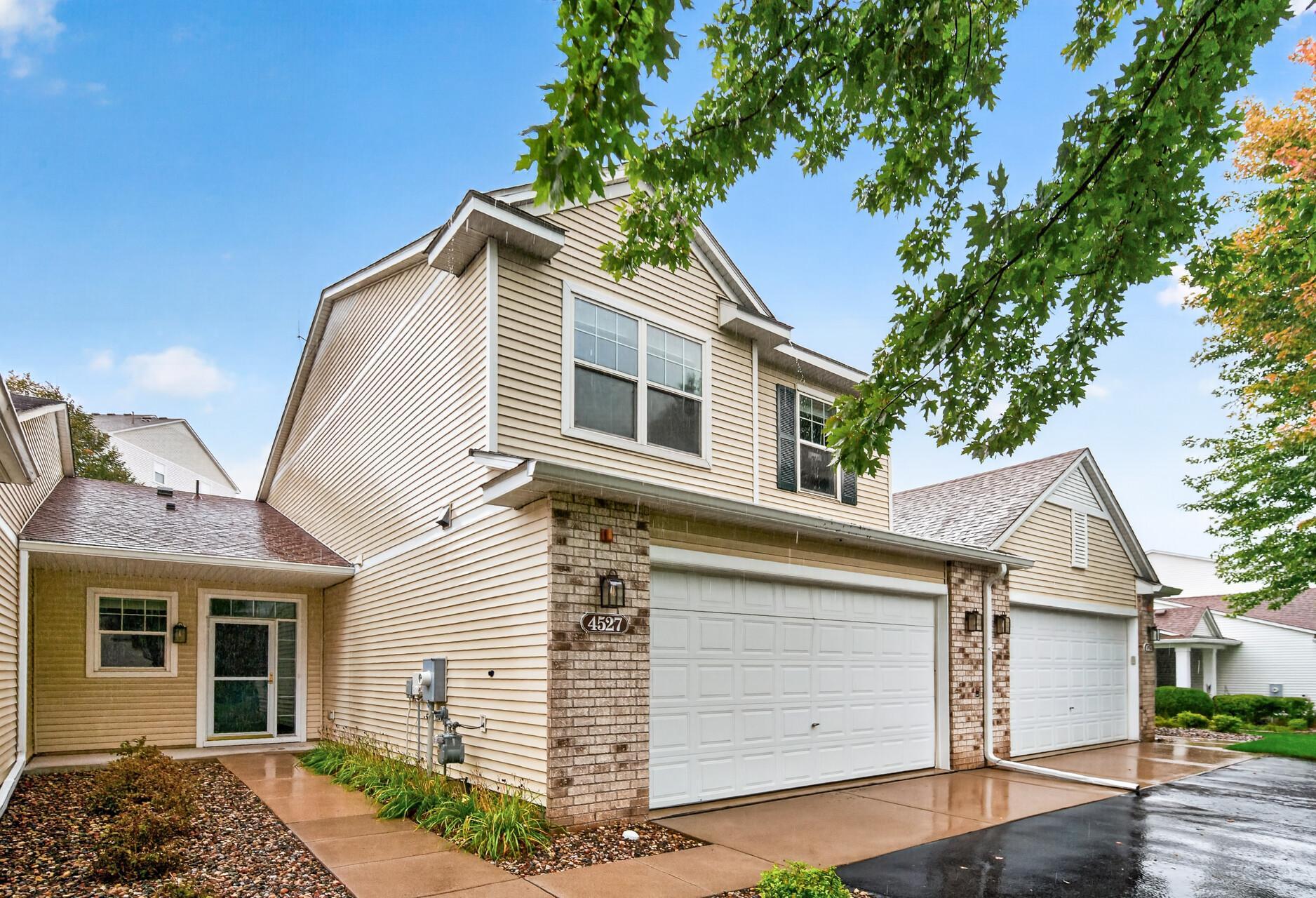 4527 Bloomberg Lane — photo