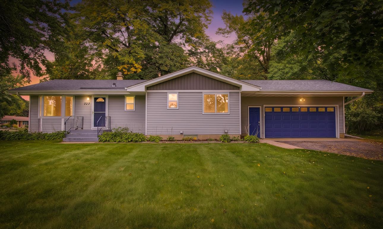 727 Tanglewood Drive — photo