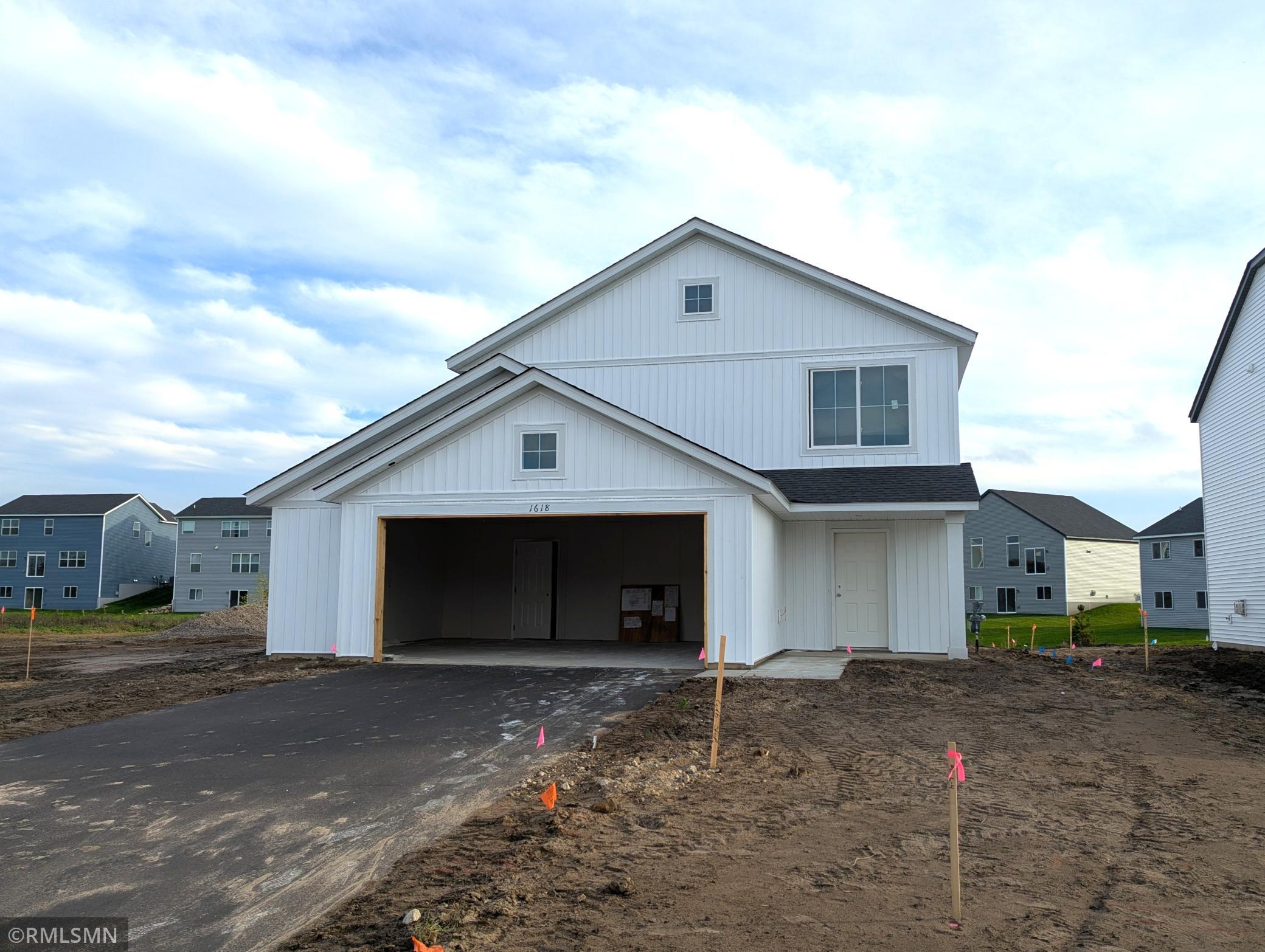 1618 191st Lane NE — photo