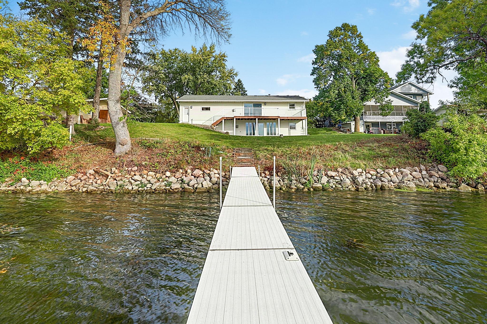 17605 Finch Court — photo