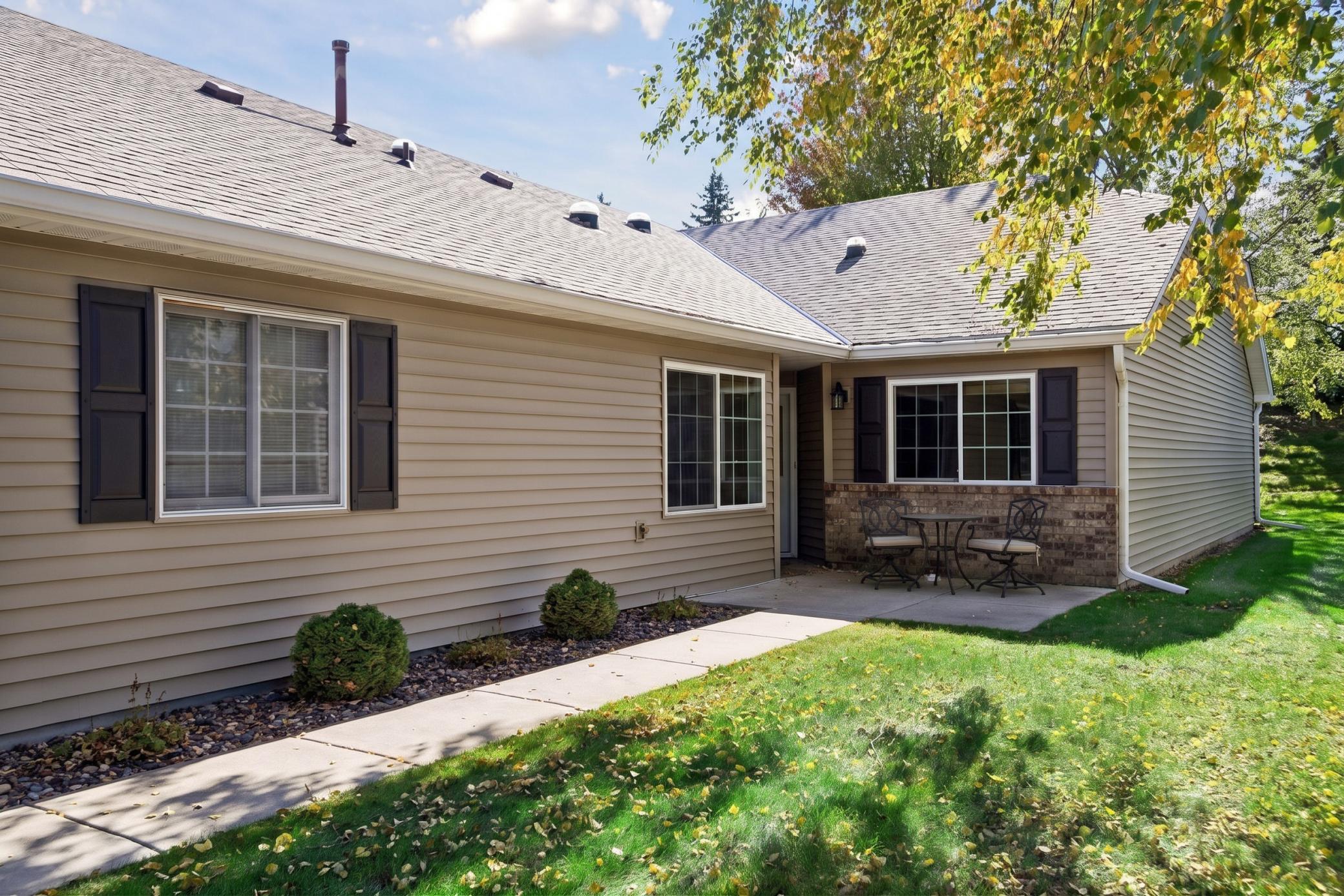 7658 Newbury Road — photo