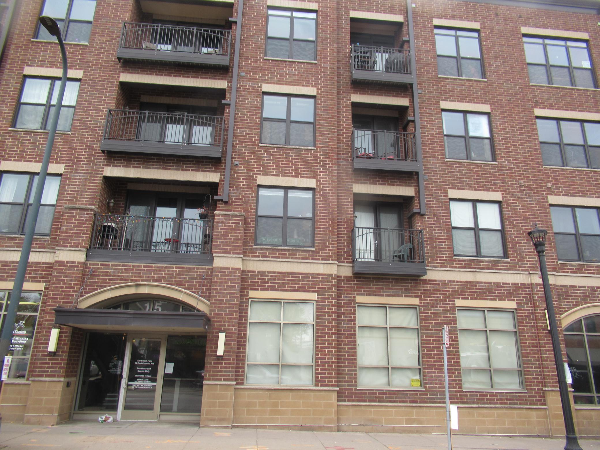 15 E Franklin Avenue 313 — photo