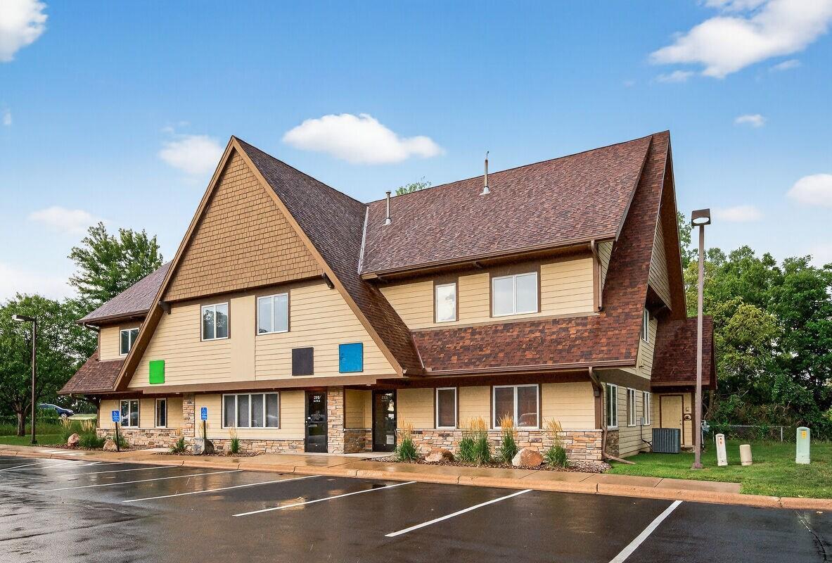 2115 County Road D E 200 — photo