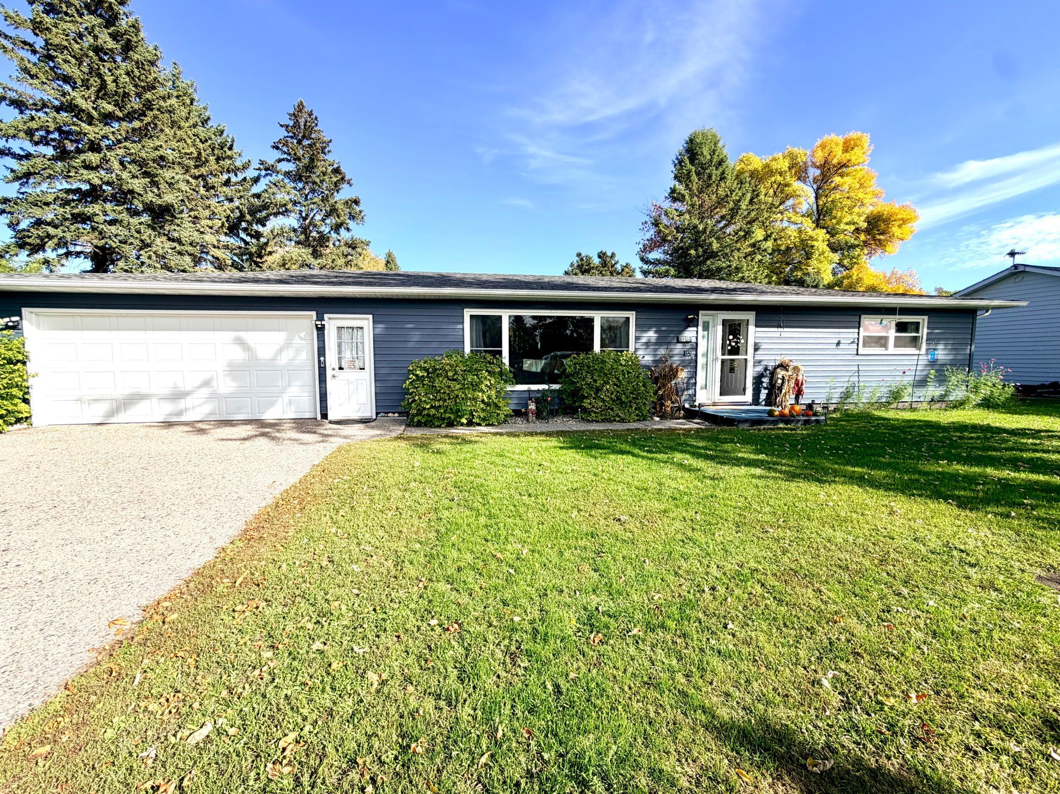 1318 Sunny Street — photo