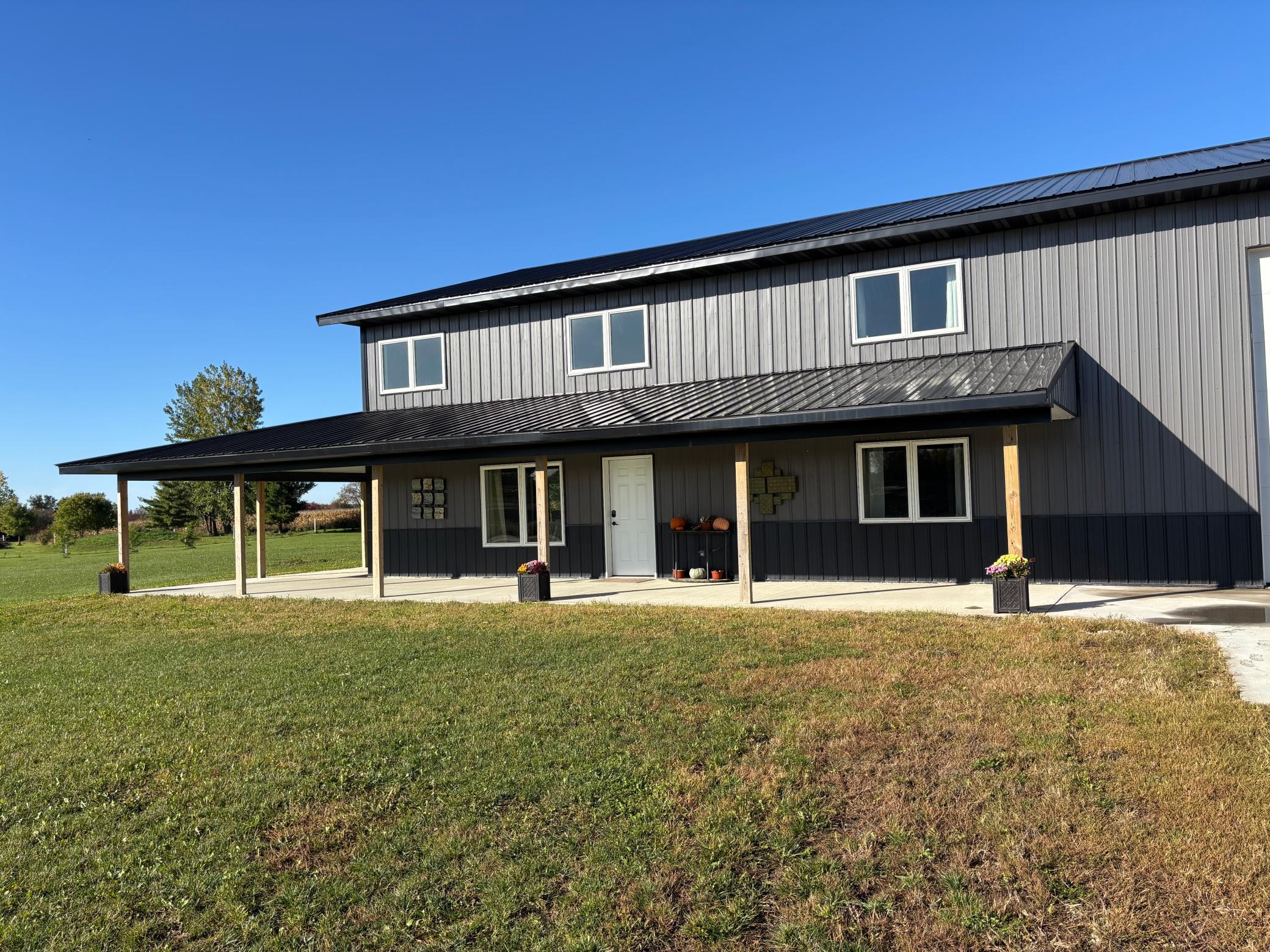 1342 Calvary Road SE — photo