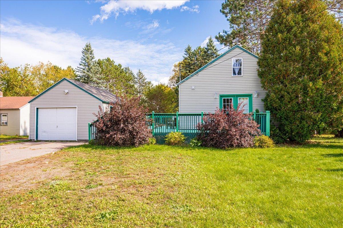 1022 Spring Lake Road — photo
