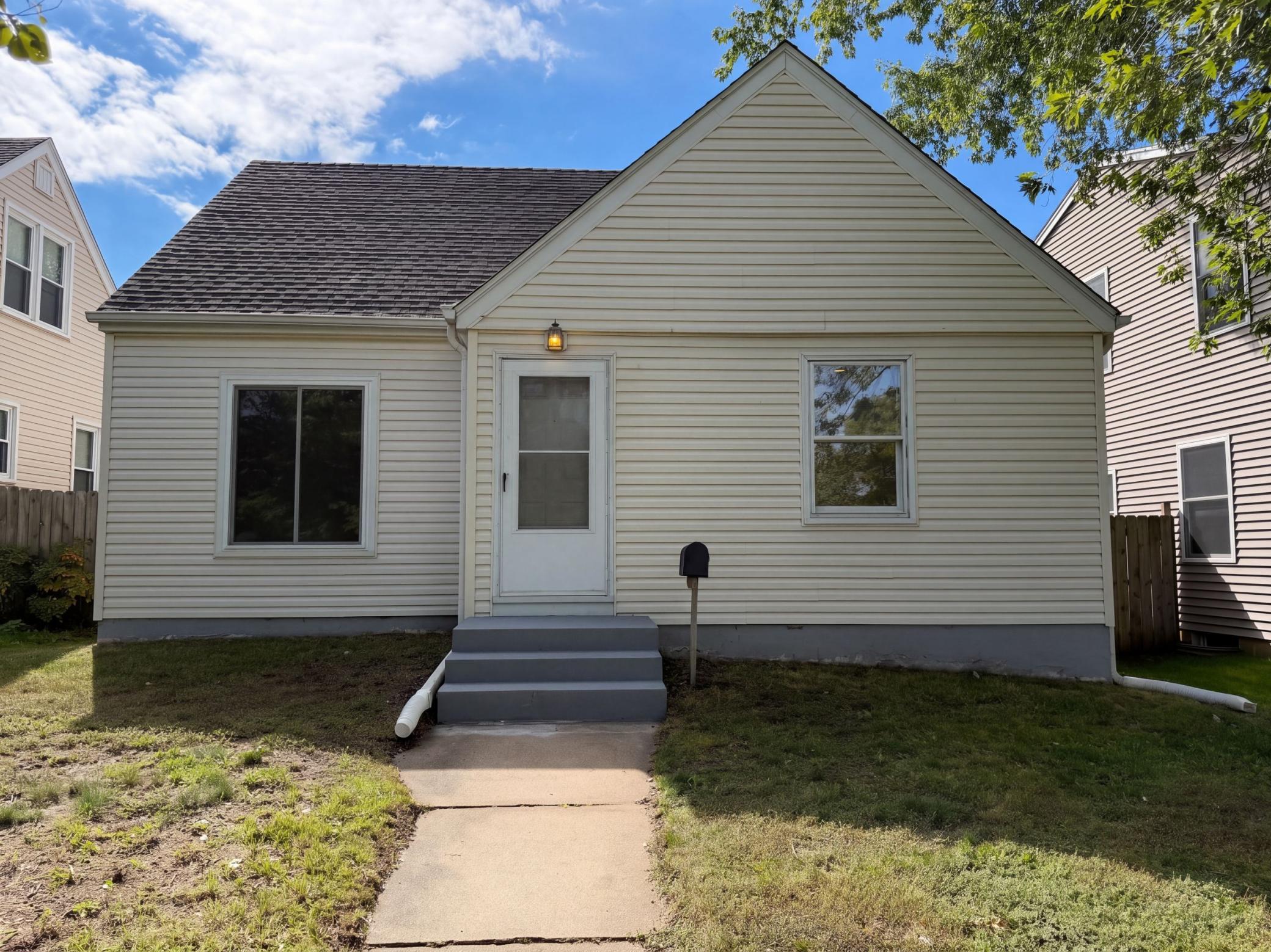 7221 Minnetonka Boulevard — photo