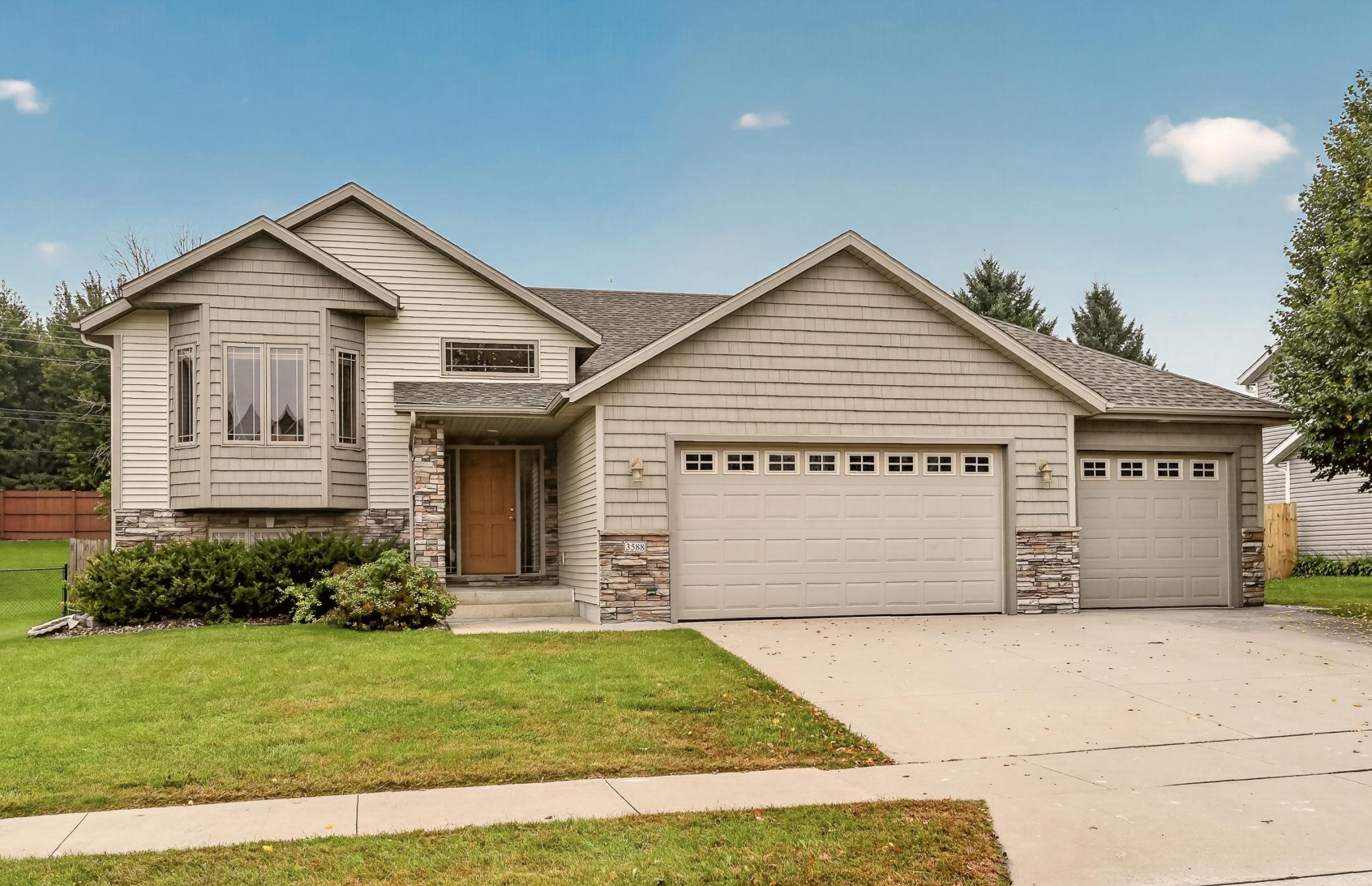 3588 Hart Lane SW — photo