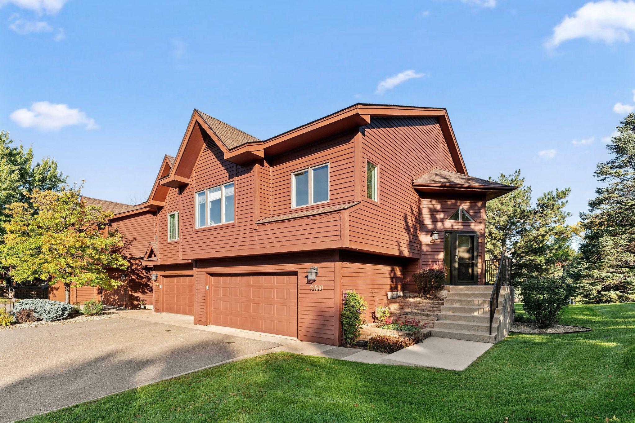 12500 Parkwood Drive — photo