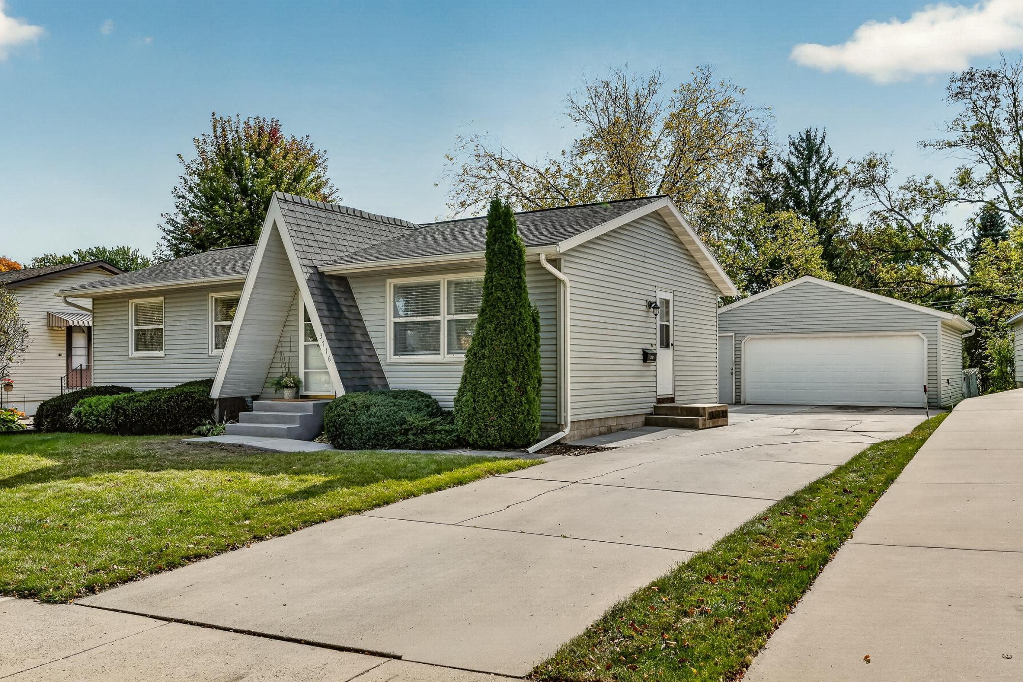 3716 1st Place NW — photo