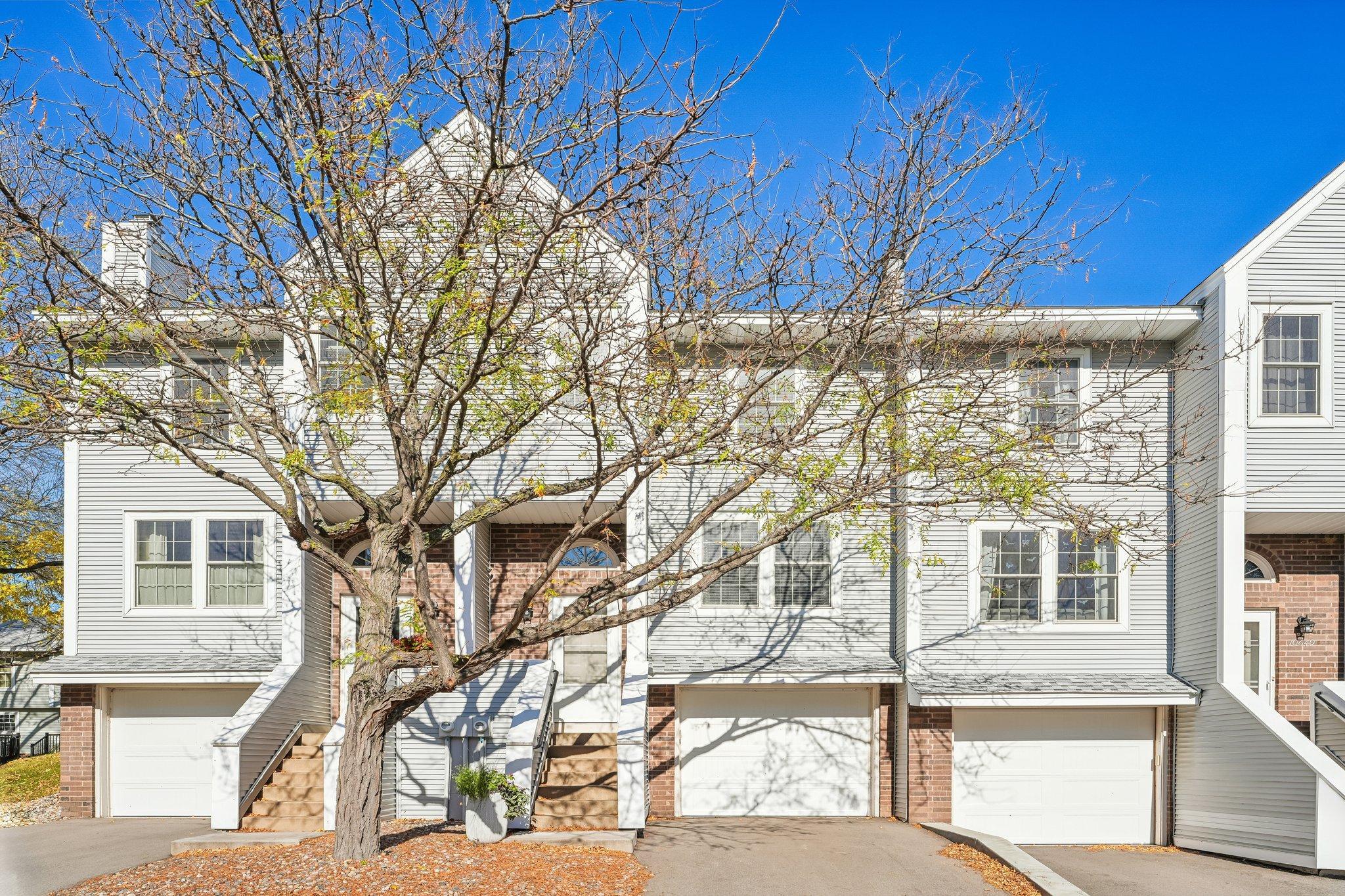 10651 Sherman Drive — photo