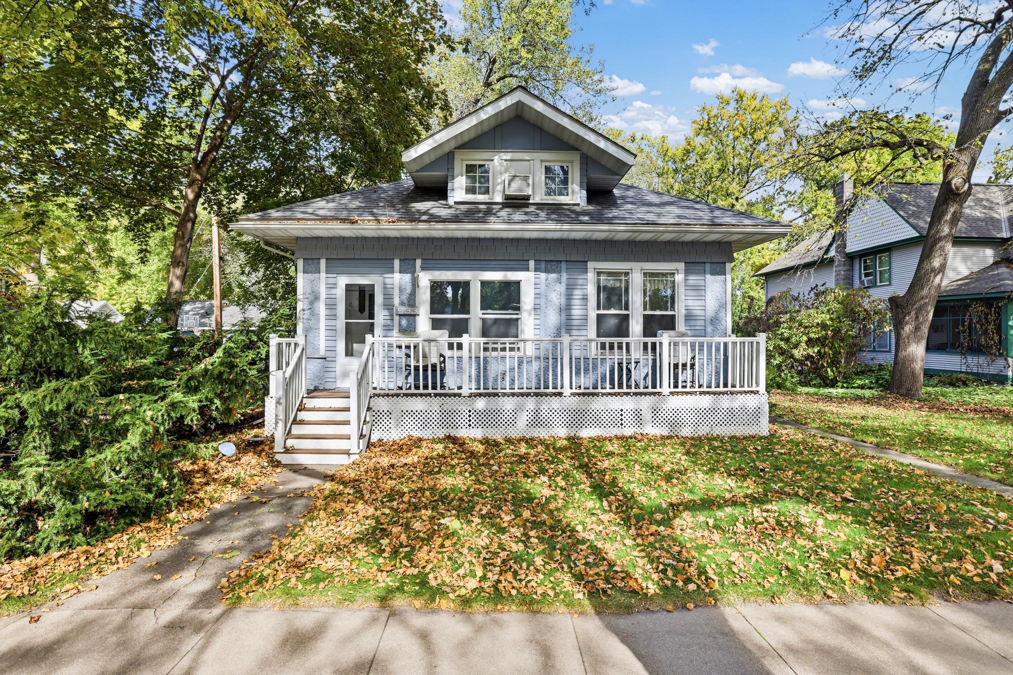 533 E Maple Street, River Falls, WI 54022 — photo 2