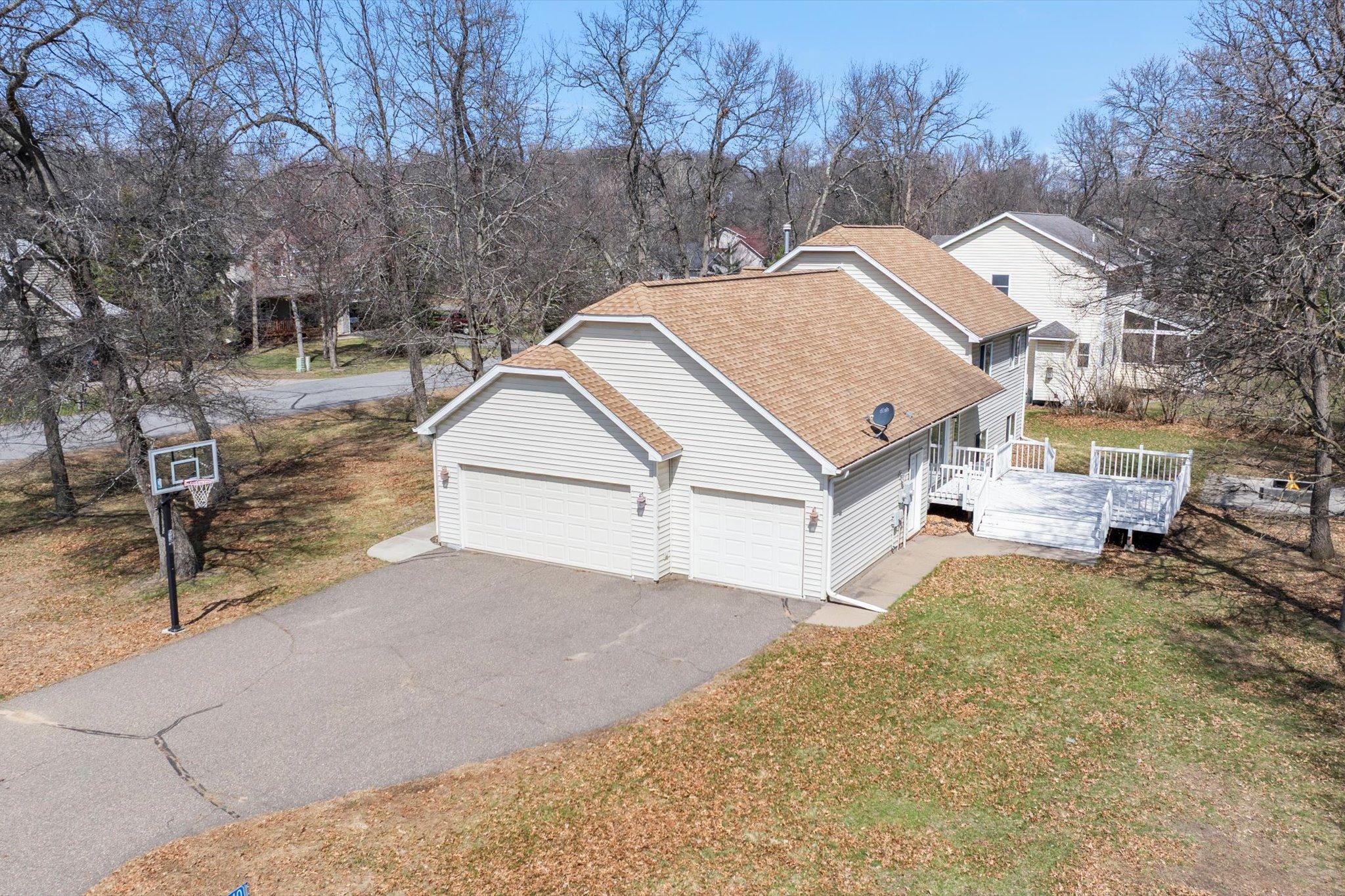 13910 Cherrywood Drive — photo
