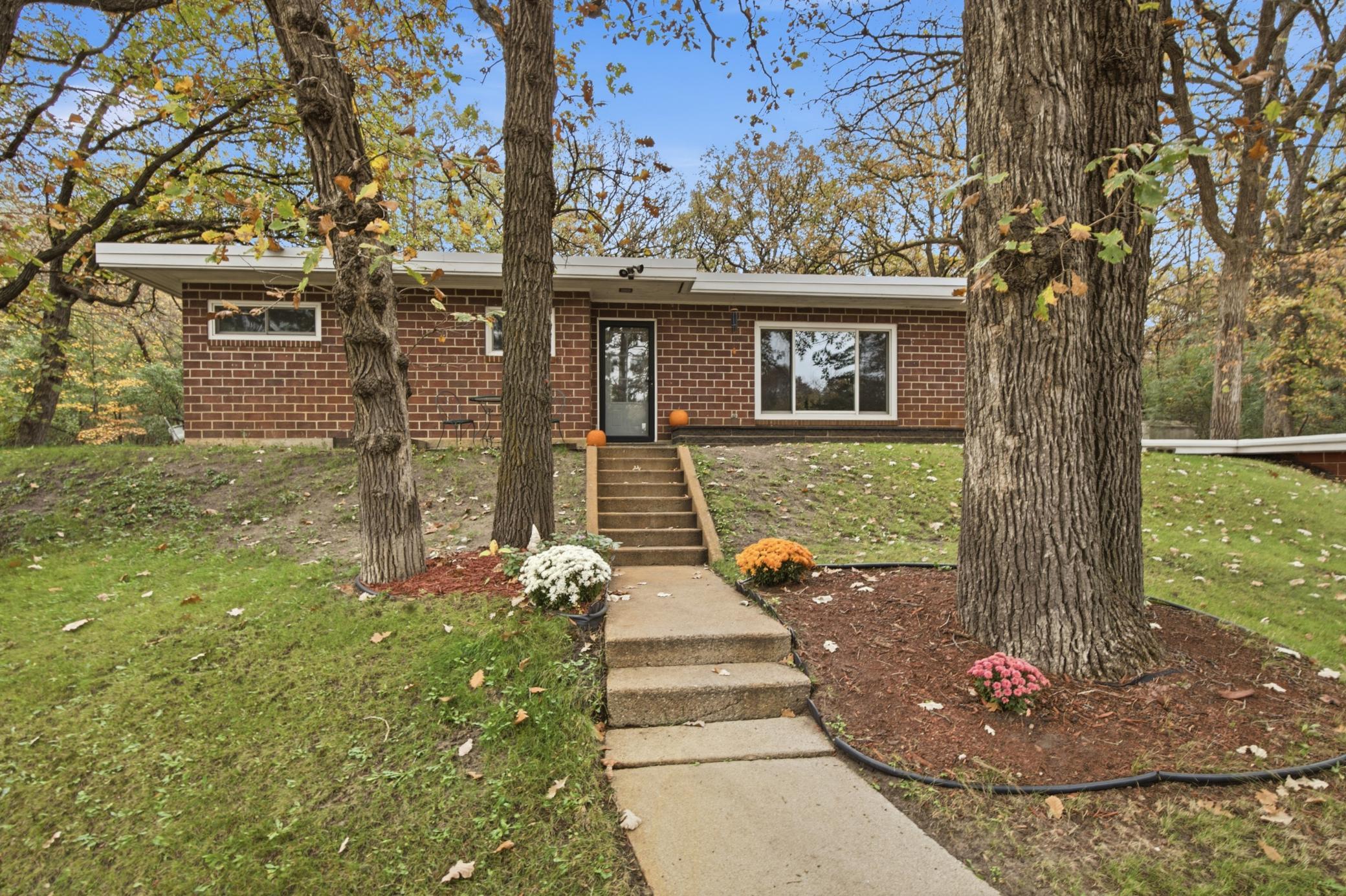 22896 Chapel Hill Road — photo