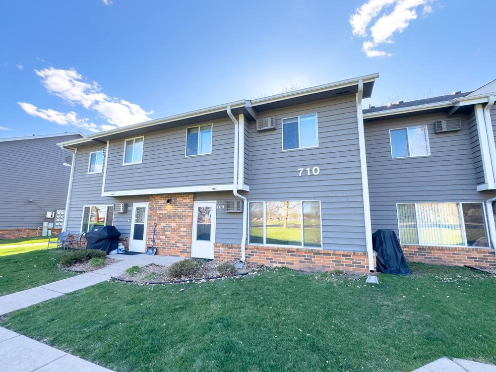 710 W Village Road 104 — photo
