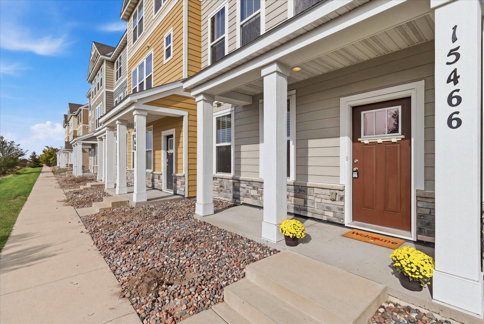 15466 Eames Way, Apple Valley, MN 55124 | Realty.com