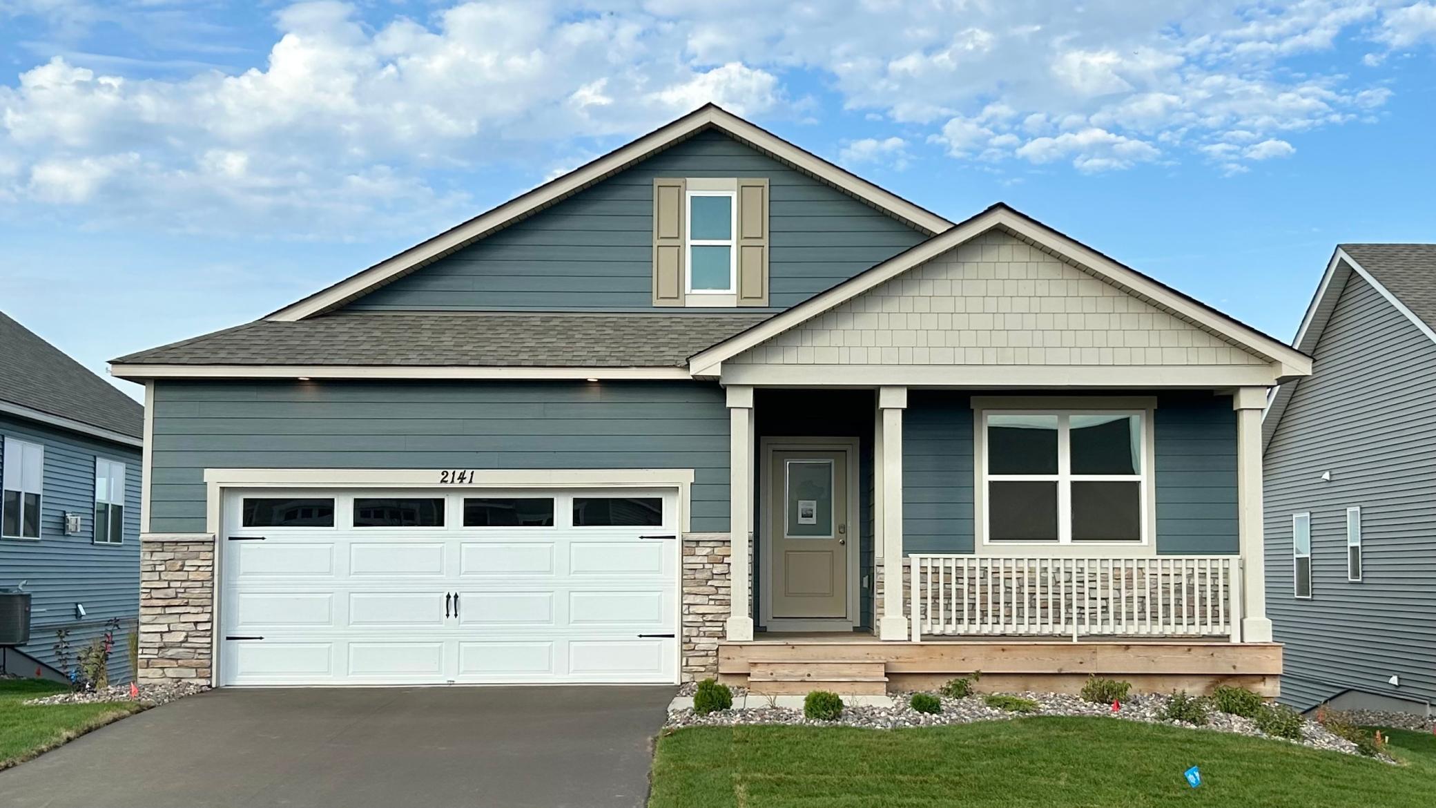 2141 Bluff Heights Drive — photo