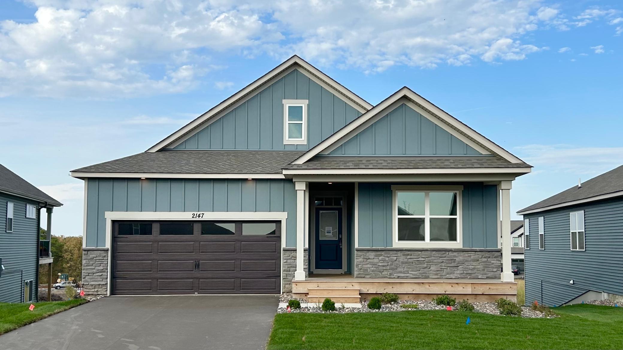 2147 Bluff Heights Drive — photo