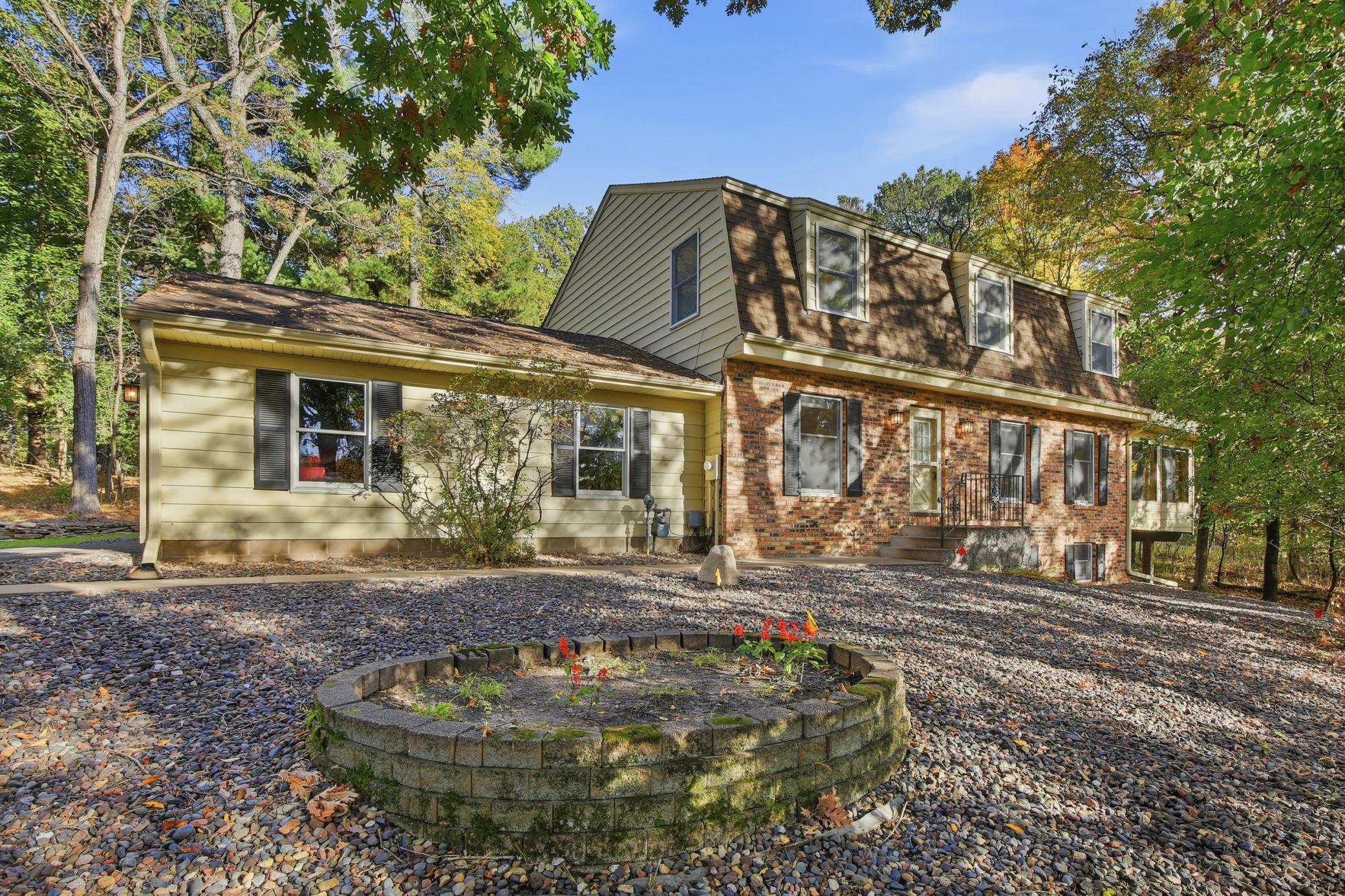 360 Quail Road — photo