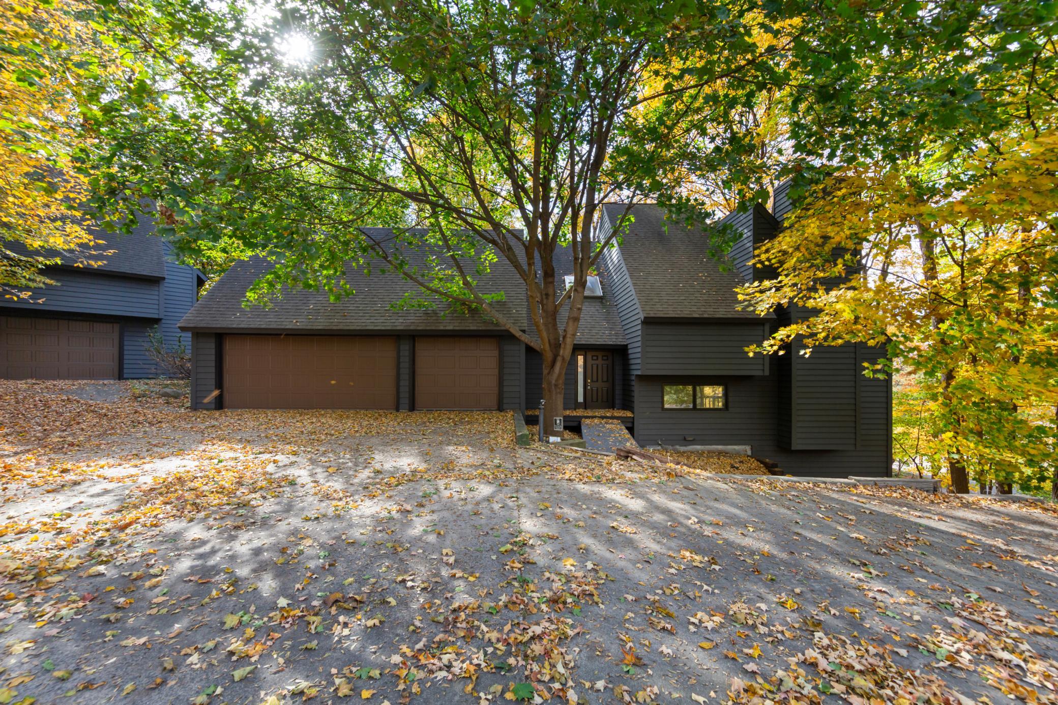 16509 Lake Street Extension — photo