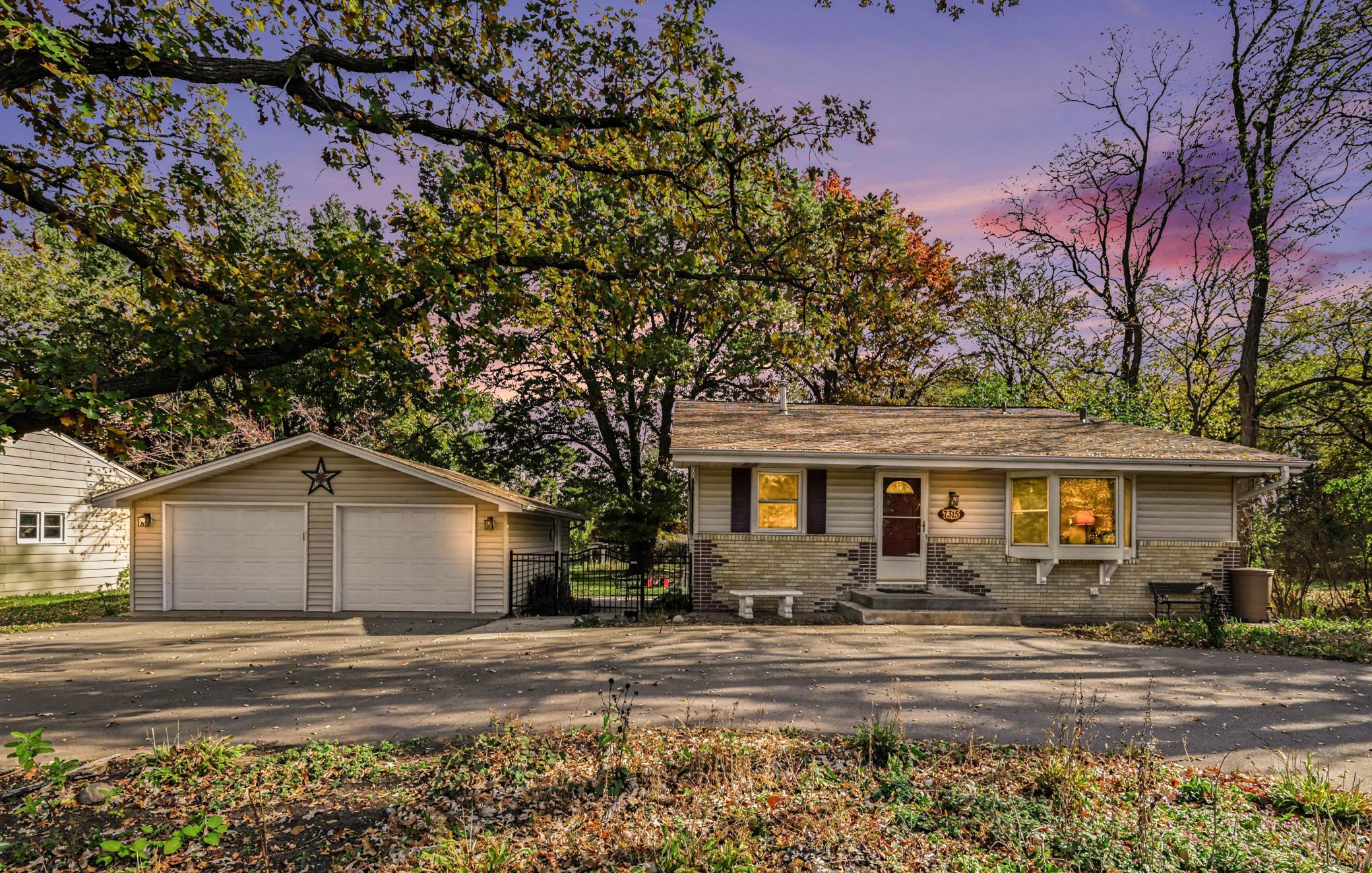 7315 E River Road — photo