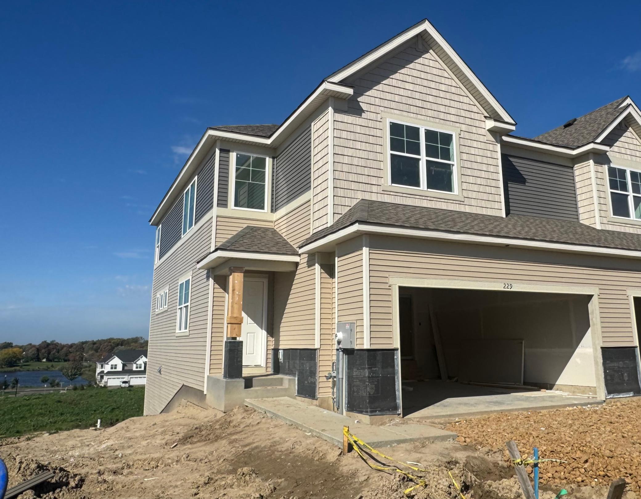 229 Huntington Drive — photo