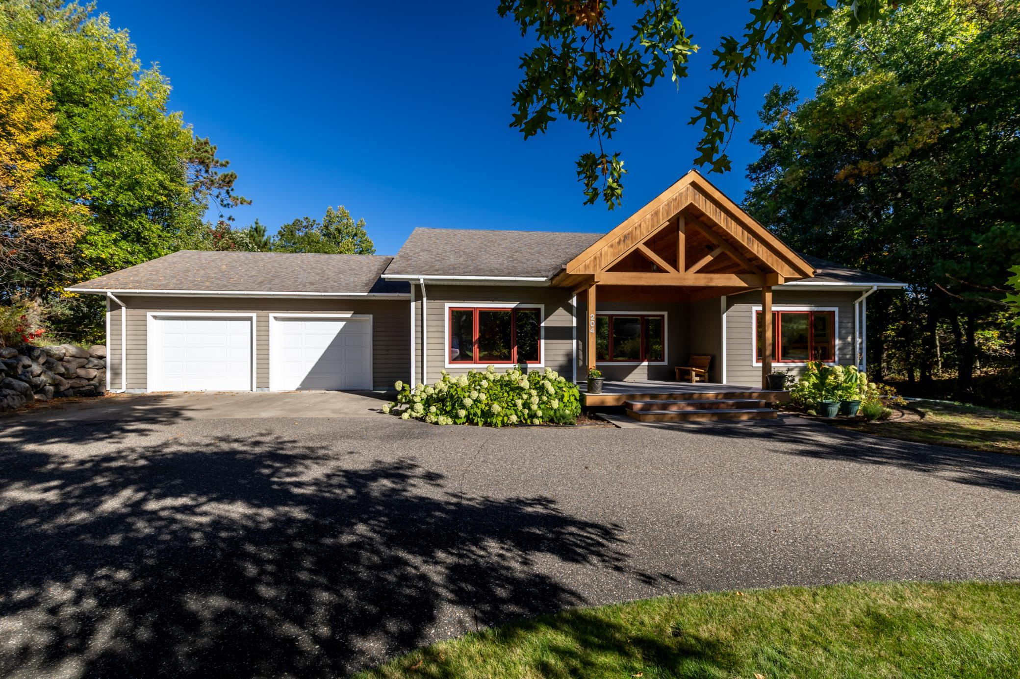 204 Ridge Drive — photo