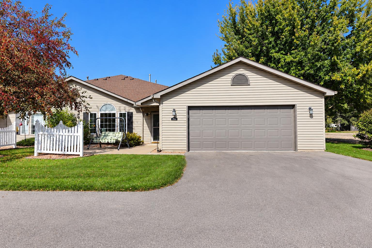 1705 Carriage Homes Drive SW D — photo