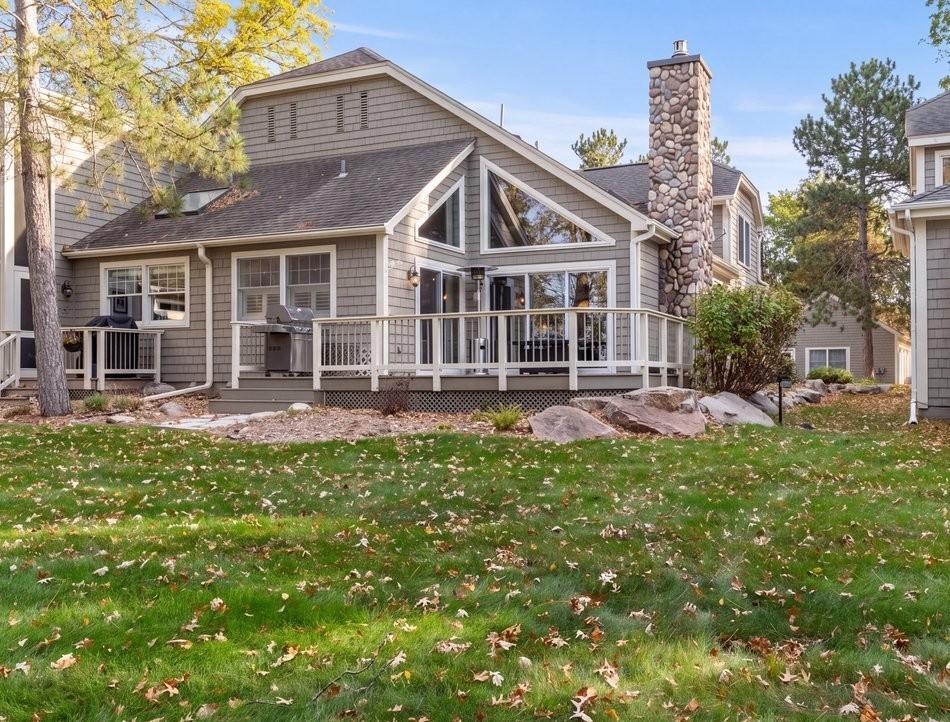 1373 E Pointe Drive — photo